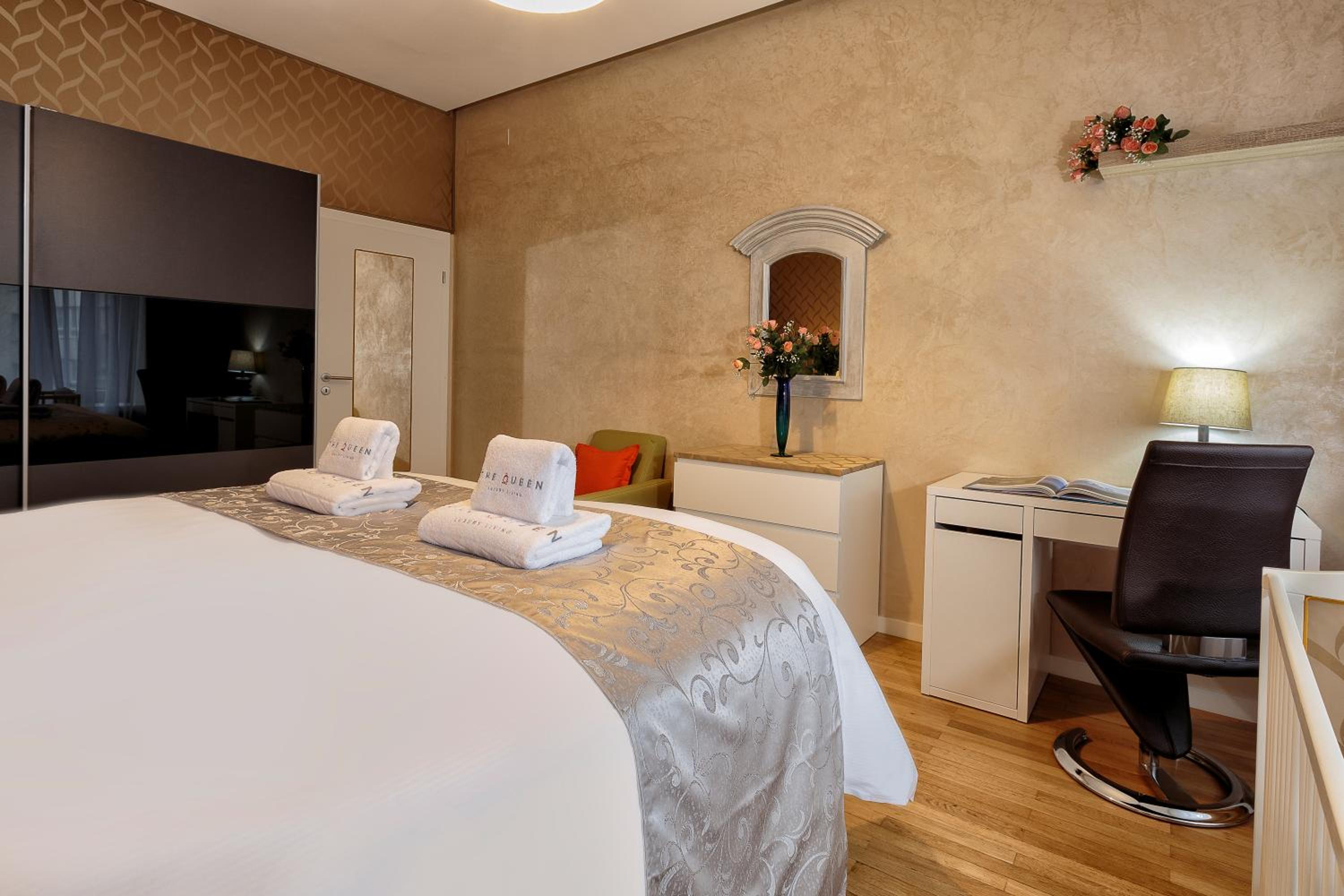 The Queen Luxury Apartments - Villa Liberty