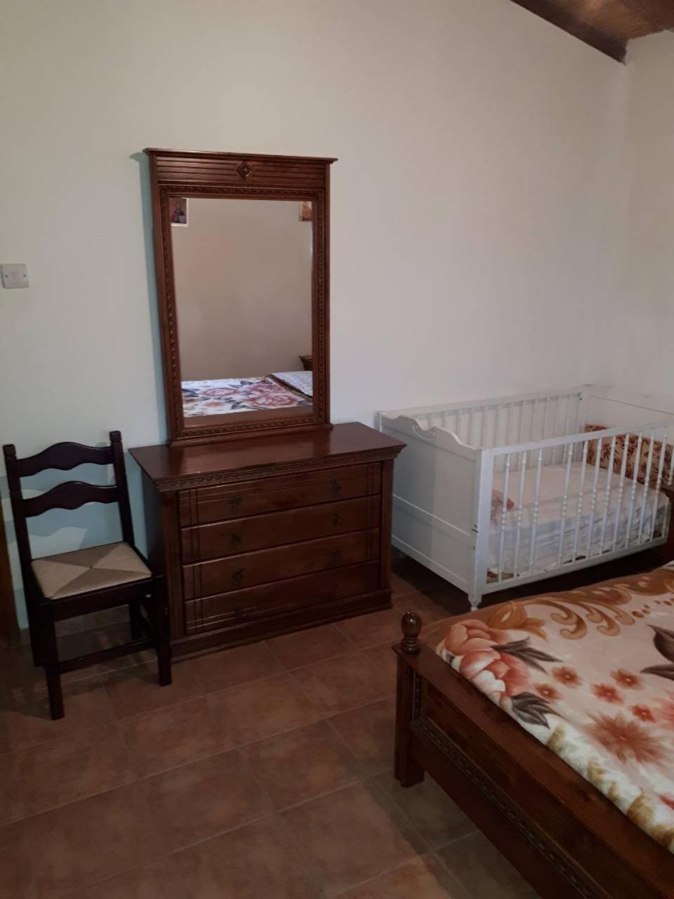 Agrompelo House