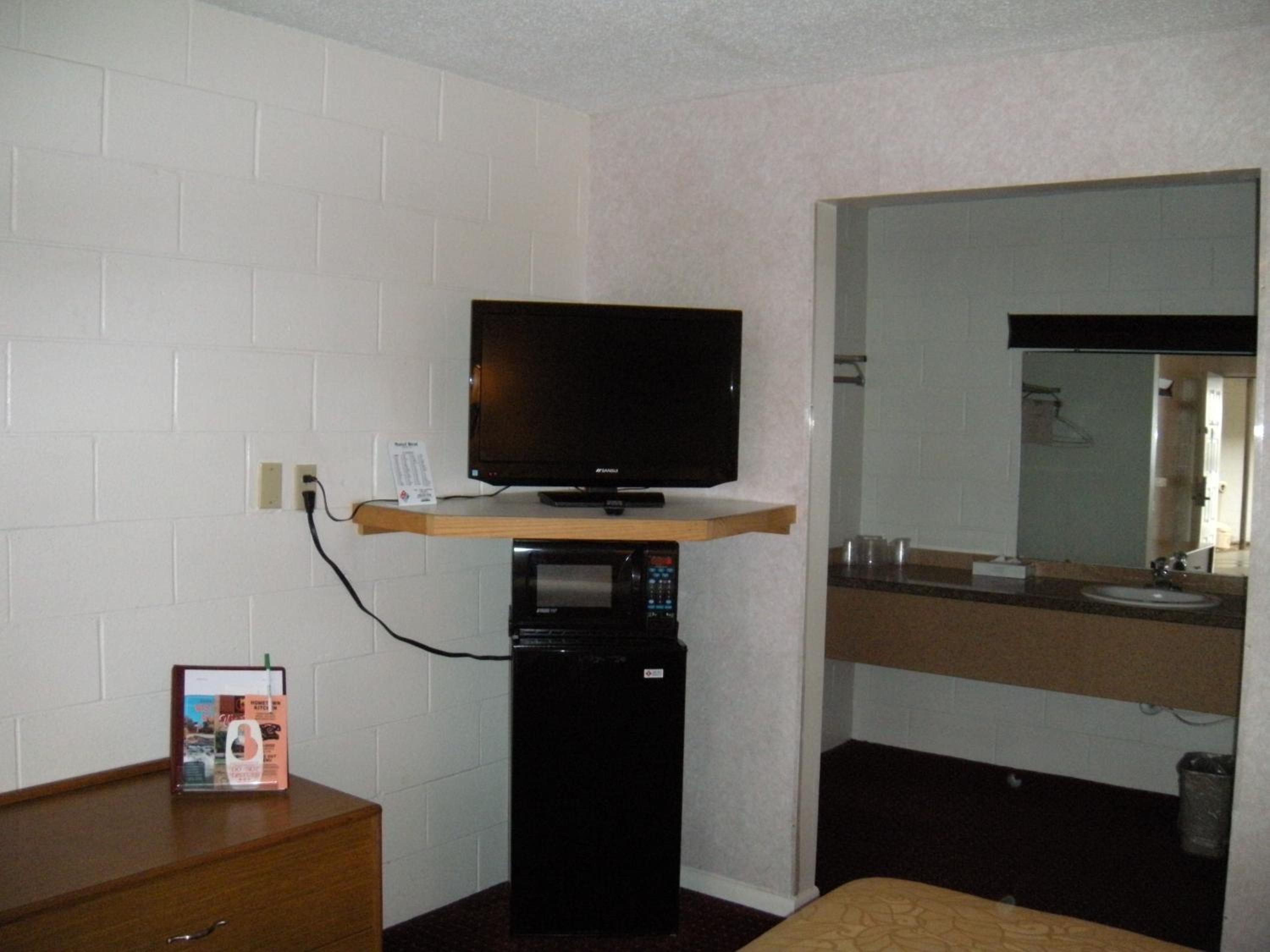 Motel West