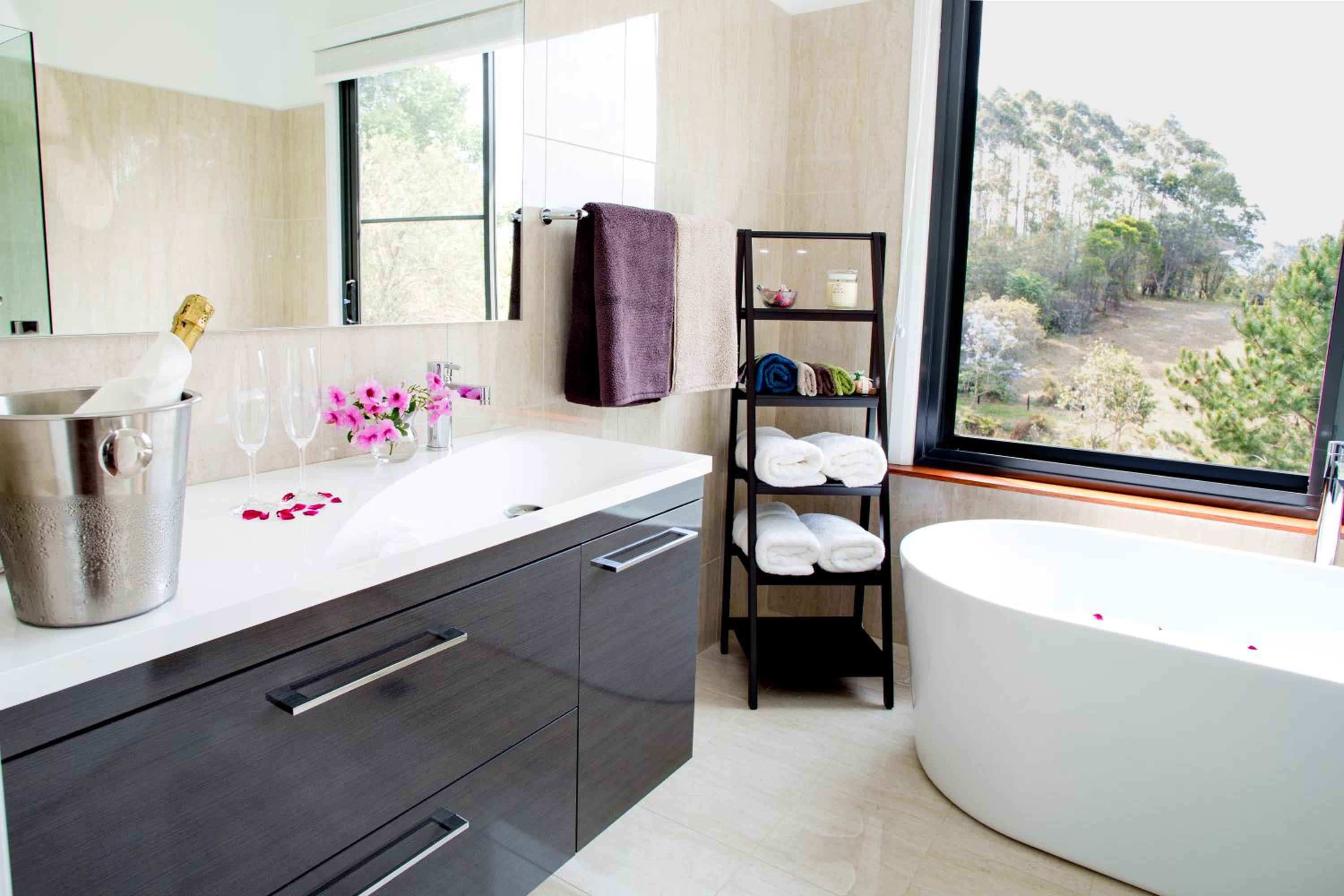 Lilypad Luxury Cabins