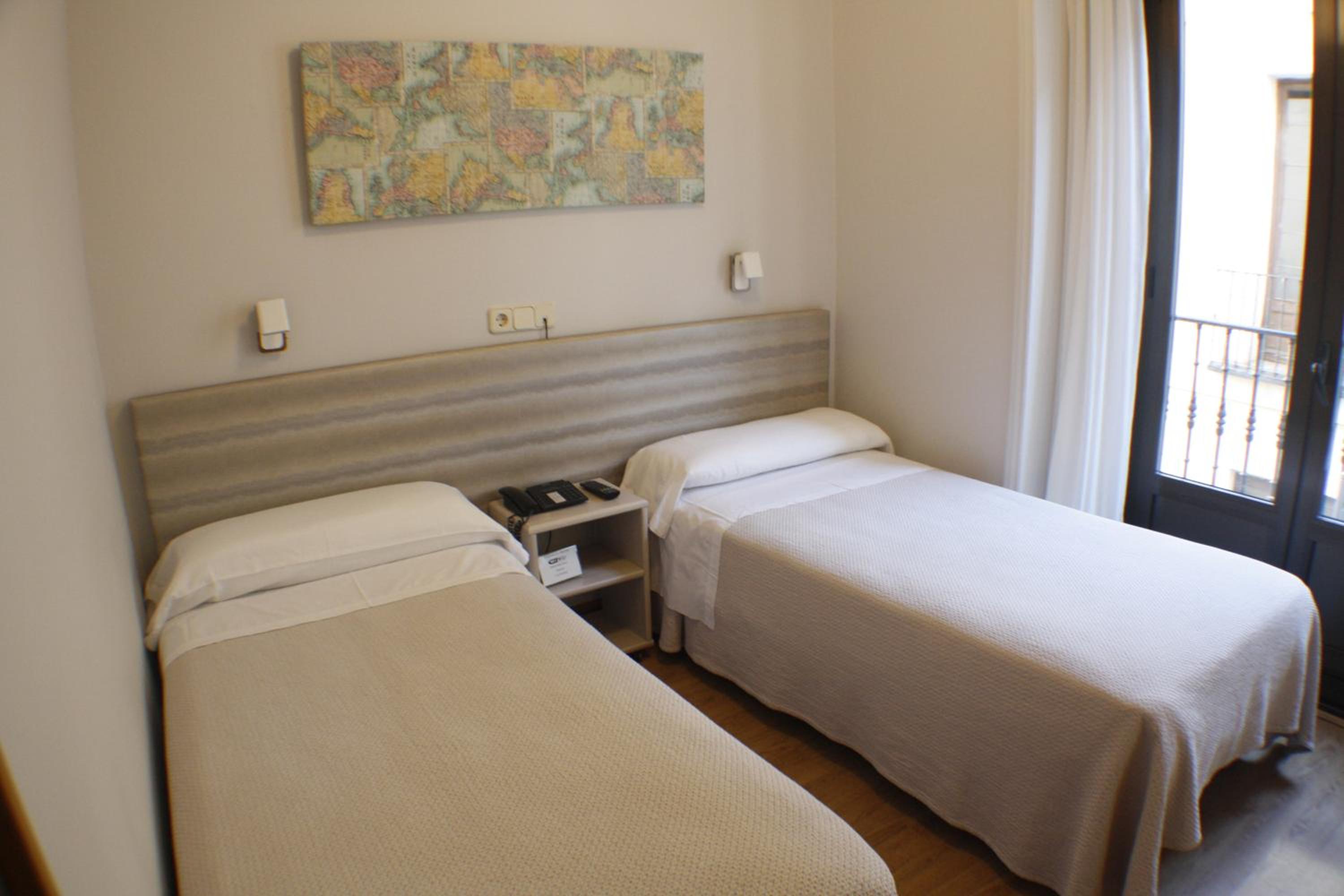 Hostal Santa Cruz