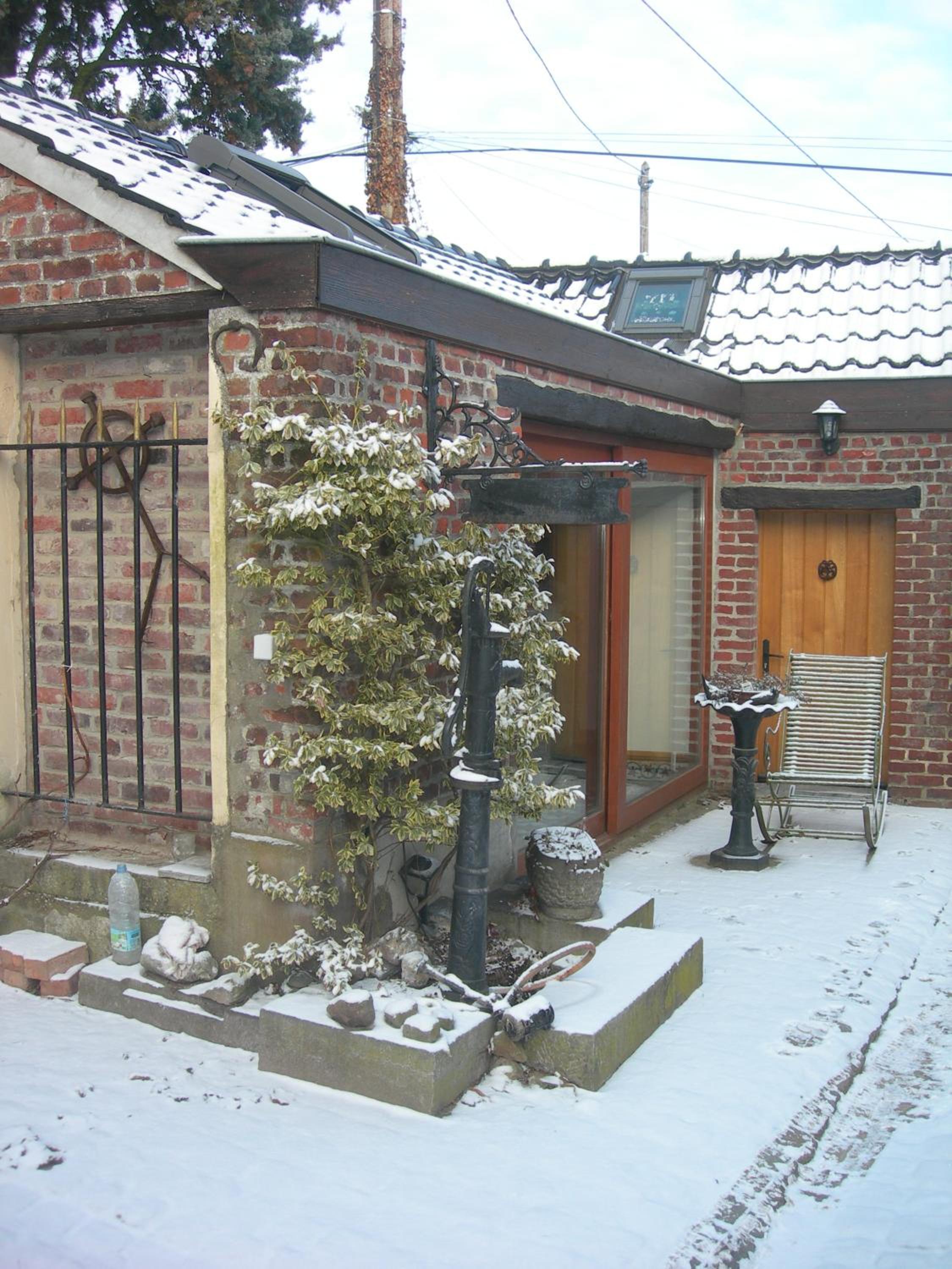Photo 12