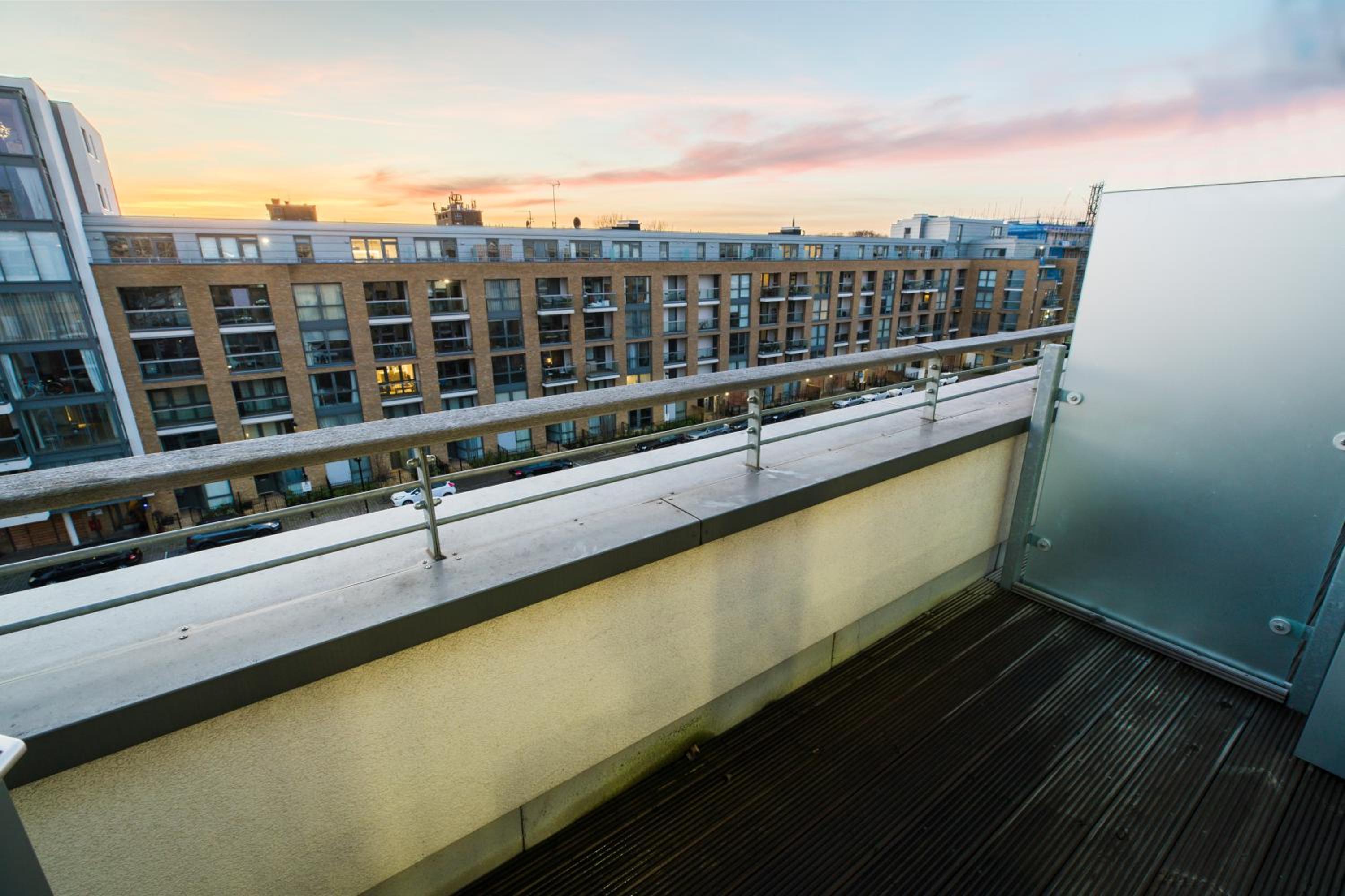 balcony