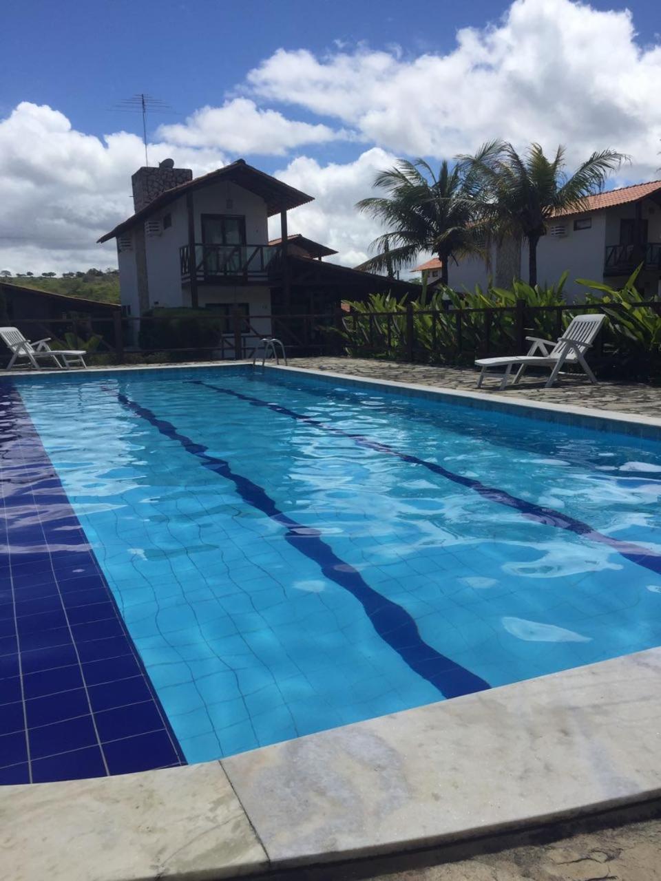 Casa de Luxo com 3 Suites no Condominio Horizonte da Serra 1 em Gravatá