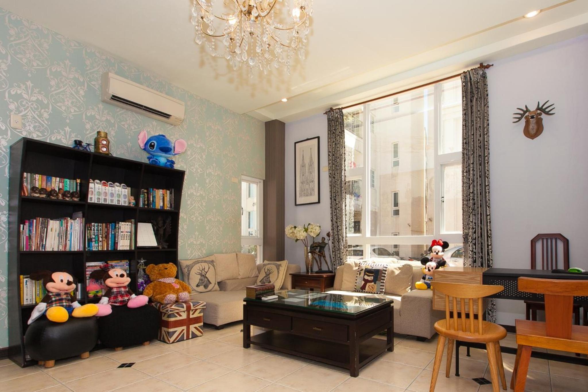 White Cotton Candy Homestay