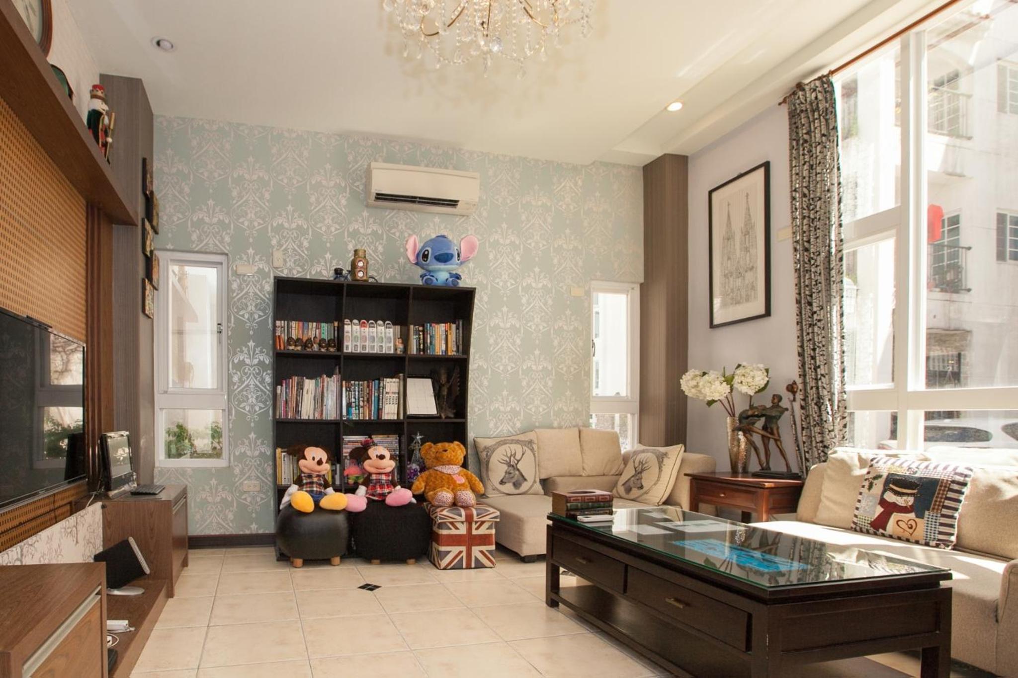White Cotton Candy Homestay