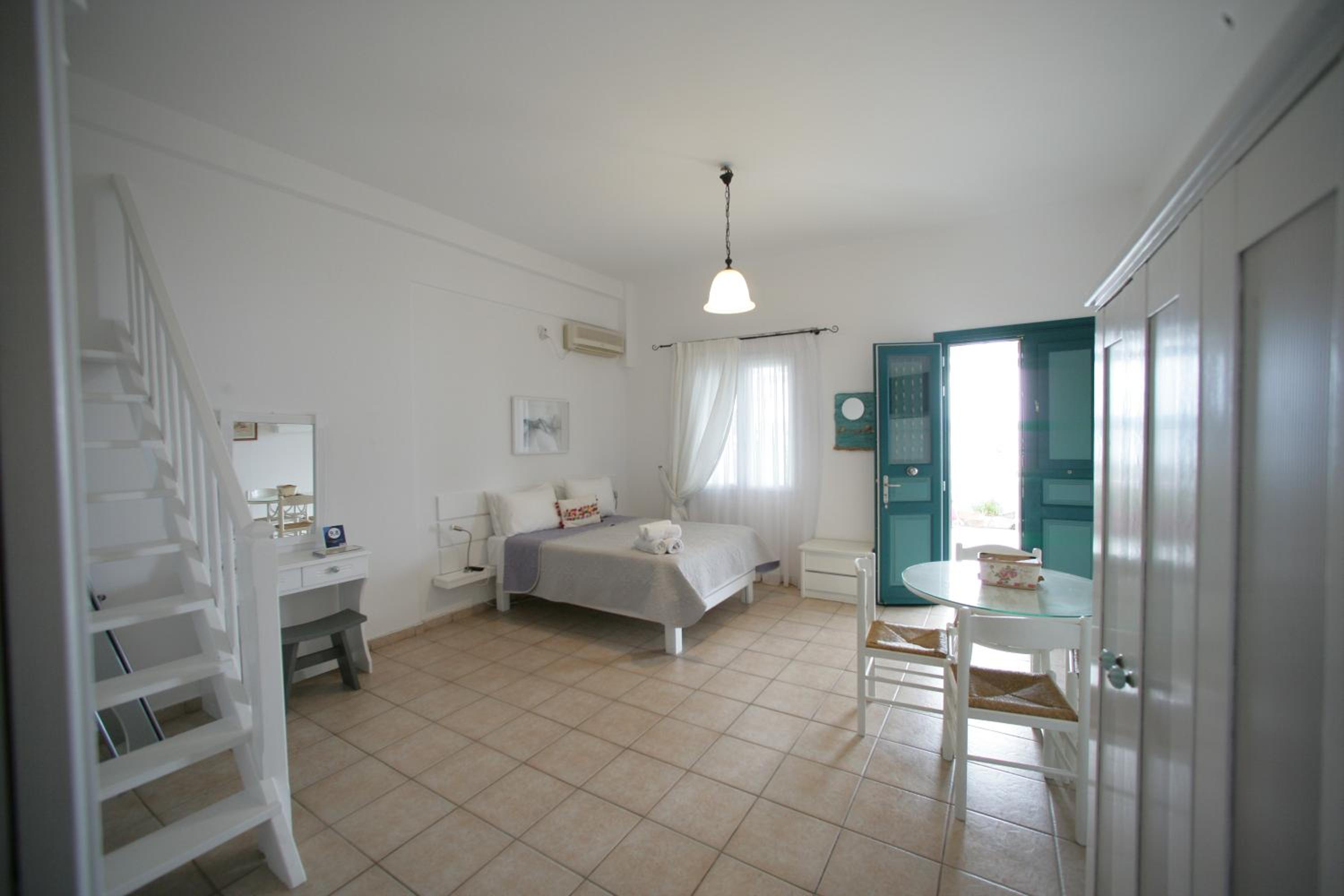 Seaside Apartments