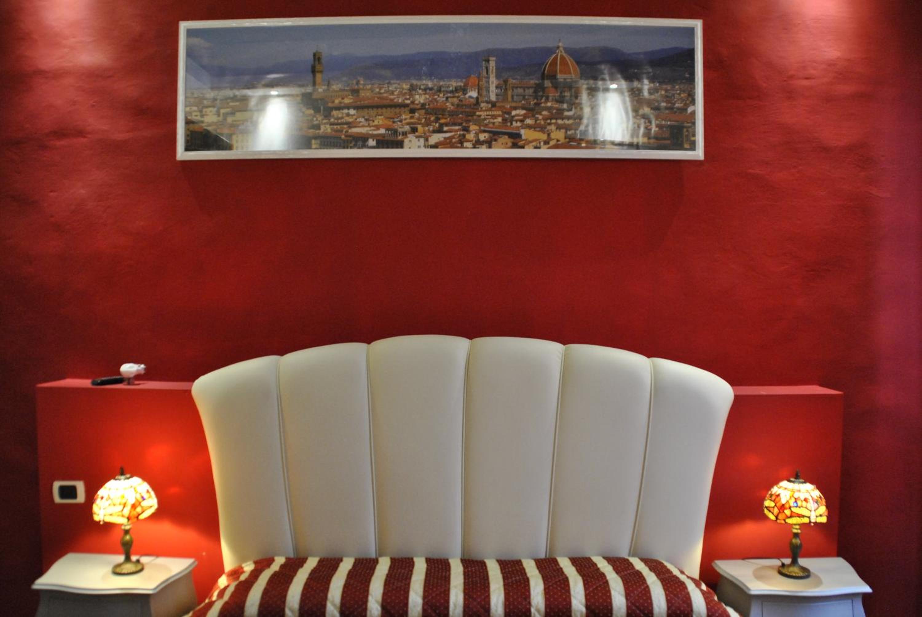 Firenze Suite Servi