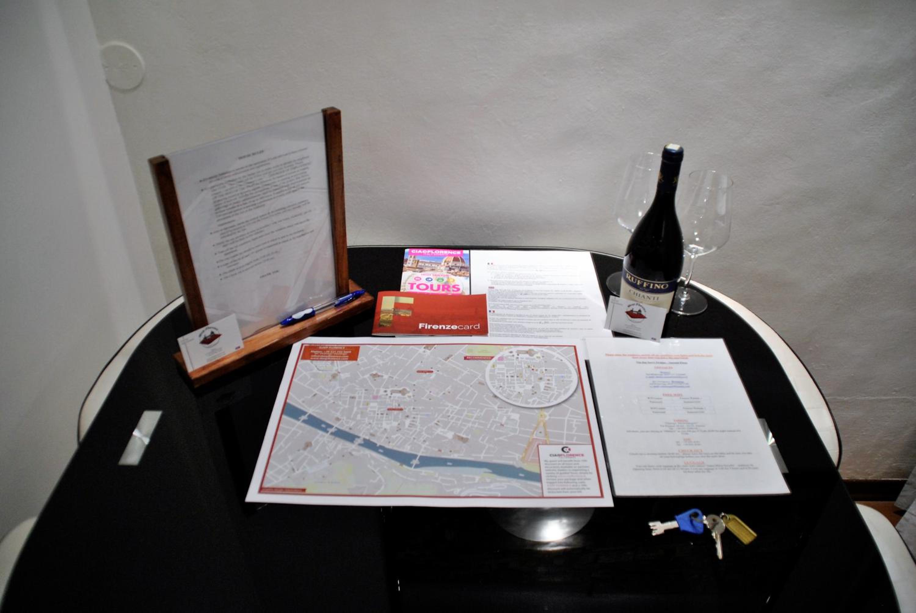 Firenze Suite Servi