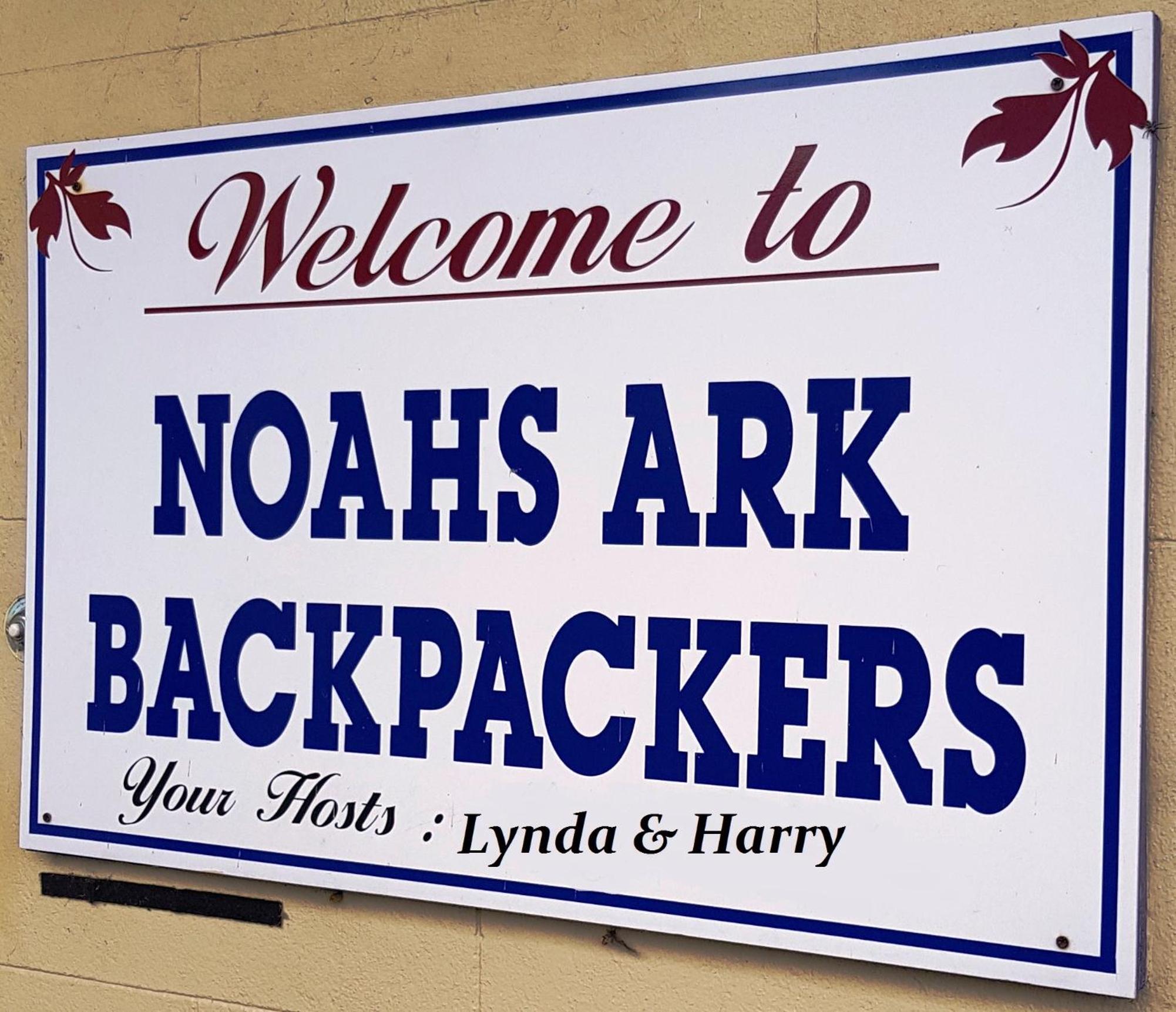 Noah's Ark Flashpacker