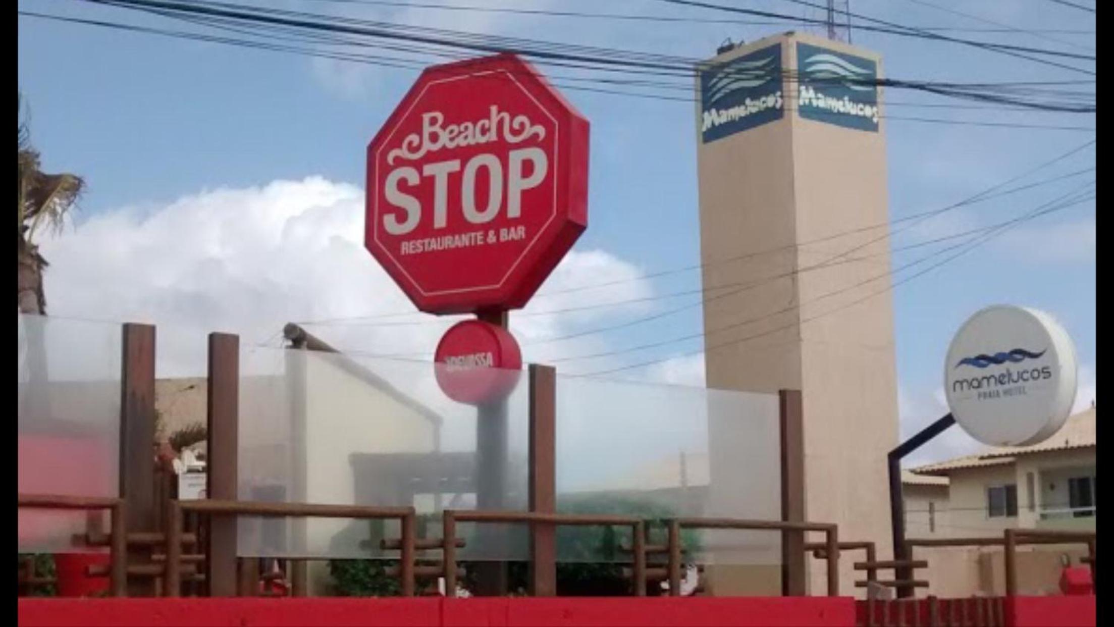 Chale 09 - Mamelucos em Frente A Praia de Ipitanga Salvador Bahia