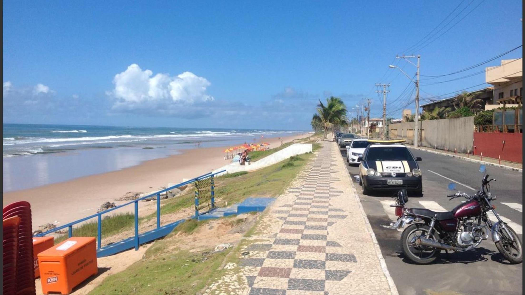 Chale 09 - Mamelucos em Frente A Praia de Ipitanga Salvador Bahia