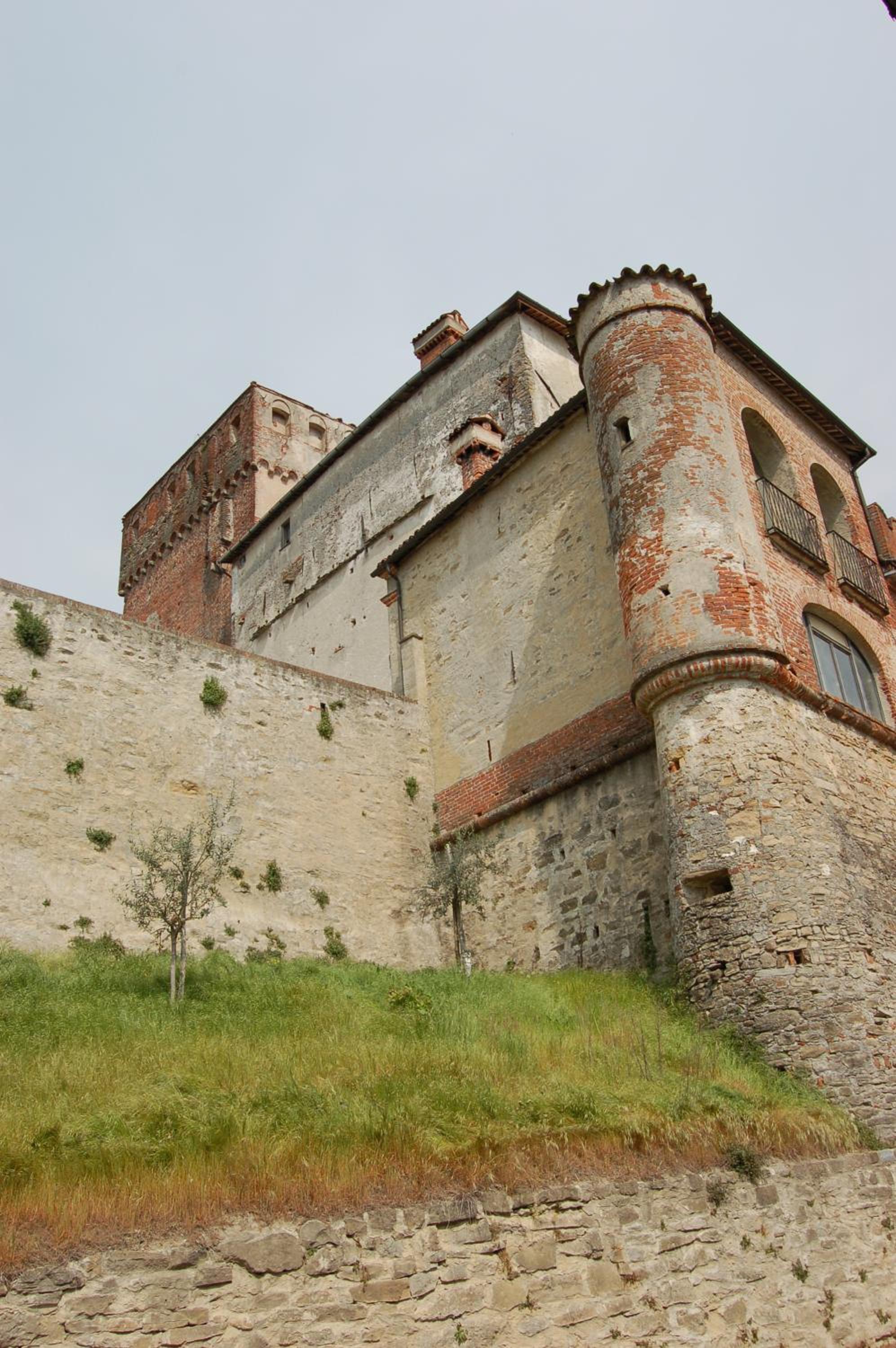 All'Ombra del Castello