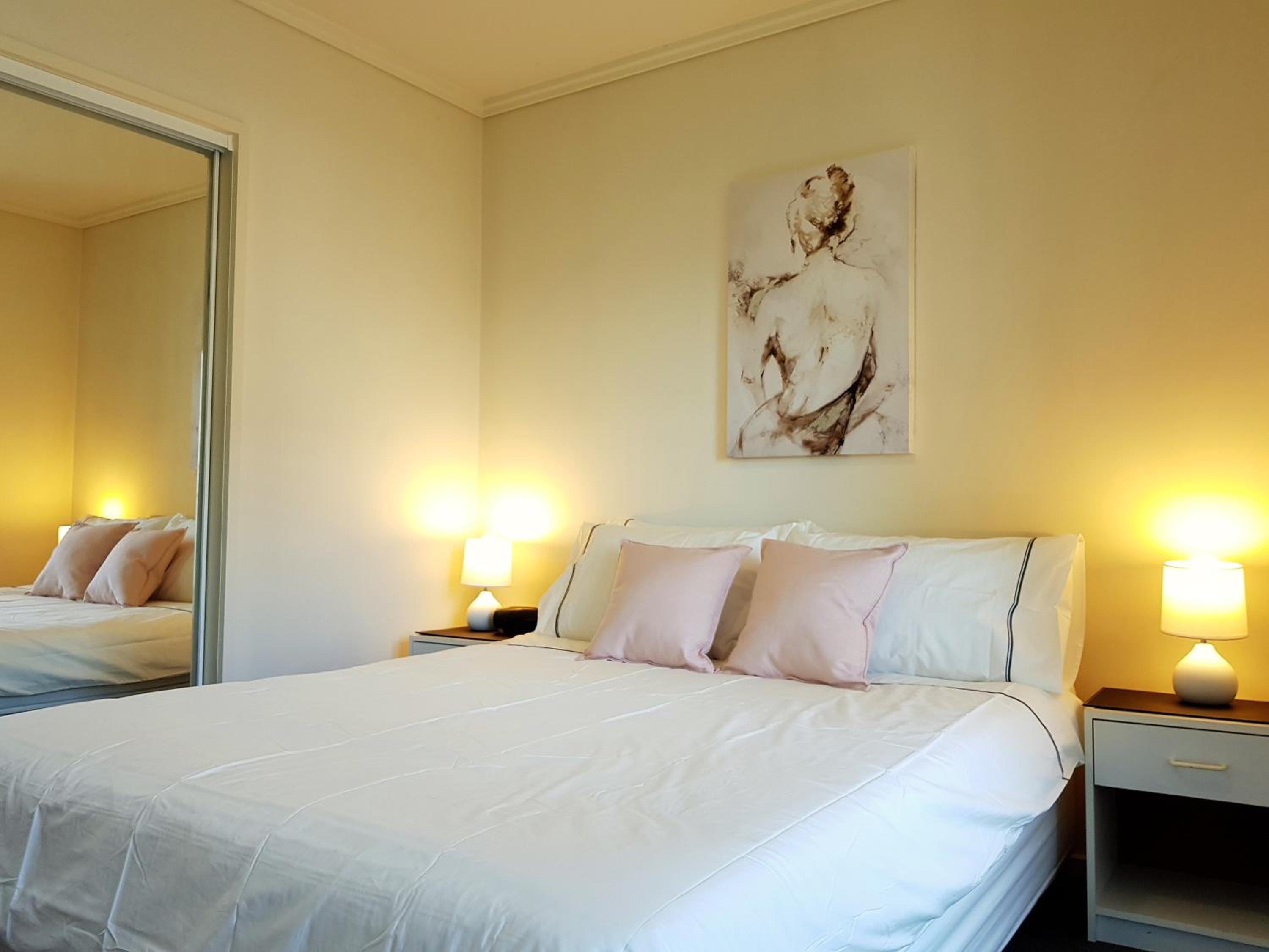 ReadySet Apartments at Sentinel