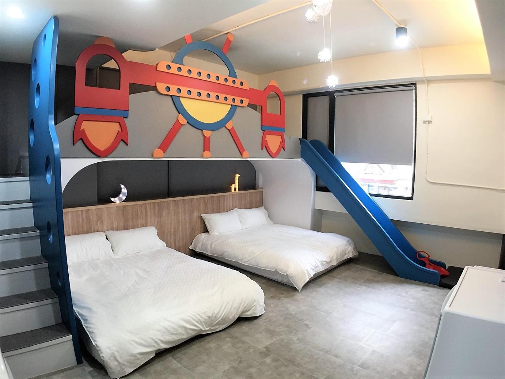 23 Here B&B