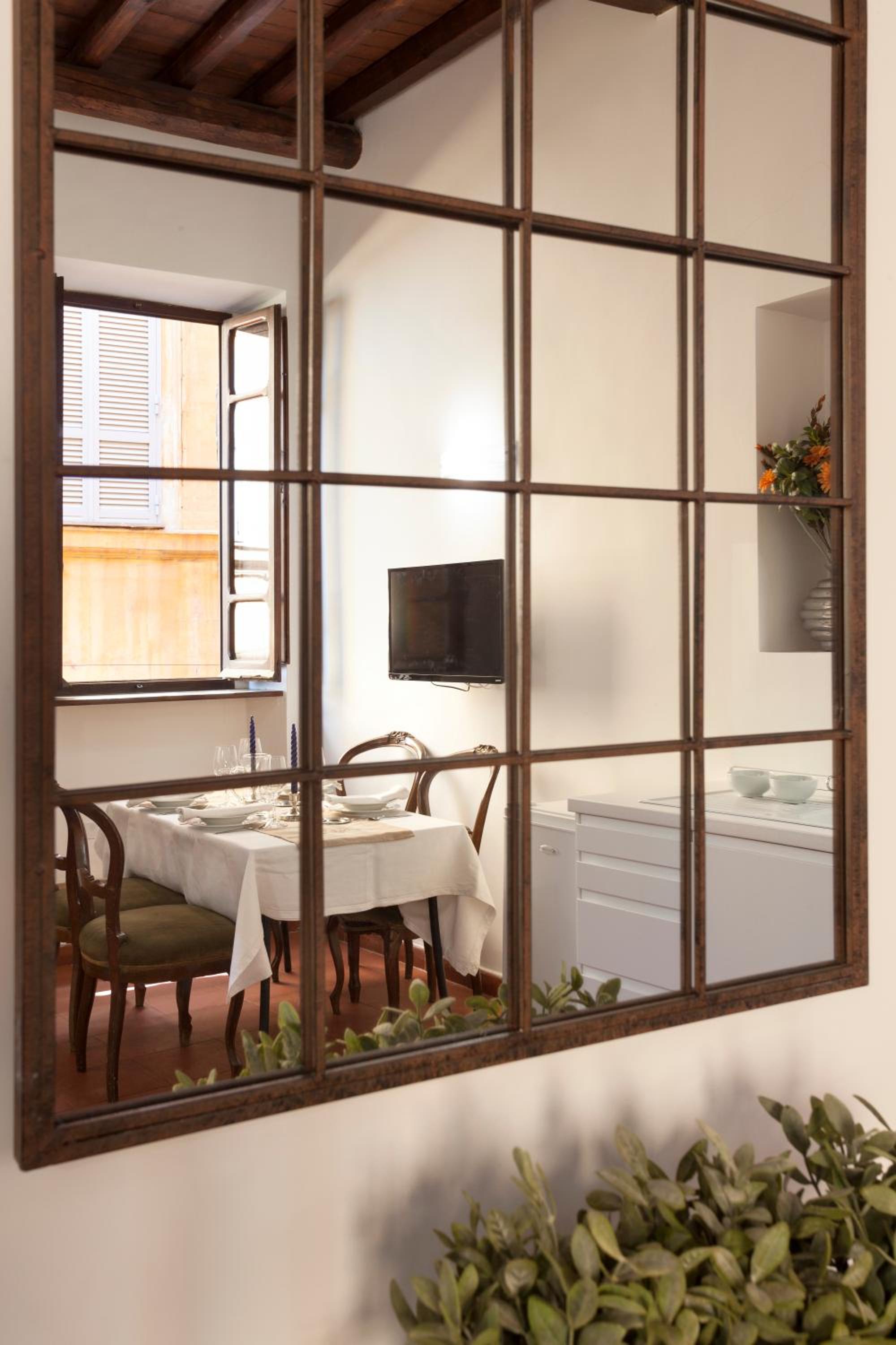 The Piccolo Apartment
