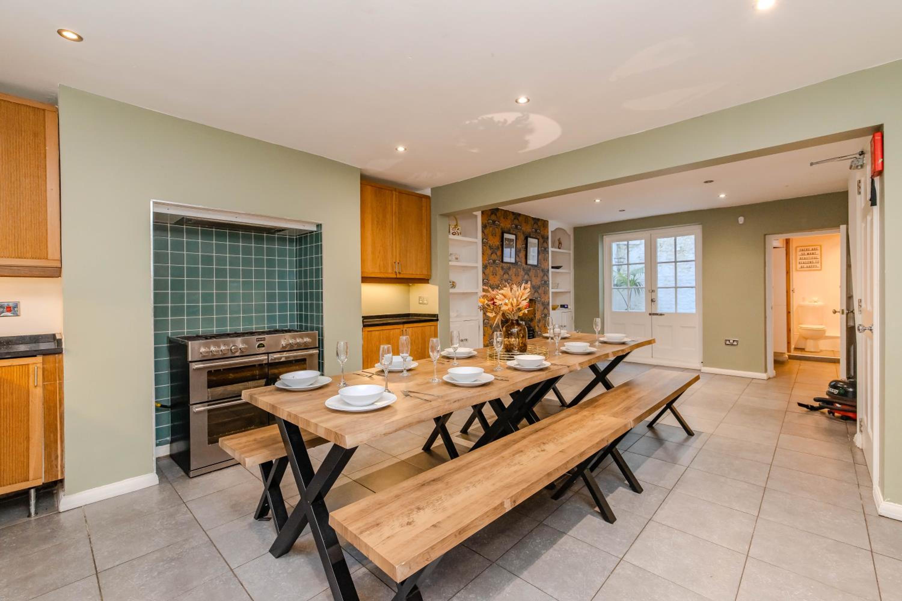 Spacious Brighton Beach Town House I Stag Do & Hen Party Welcome