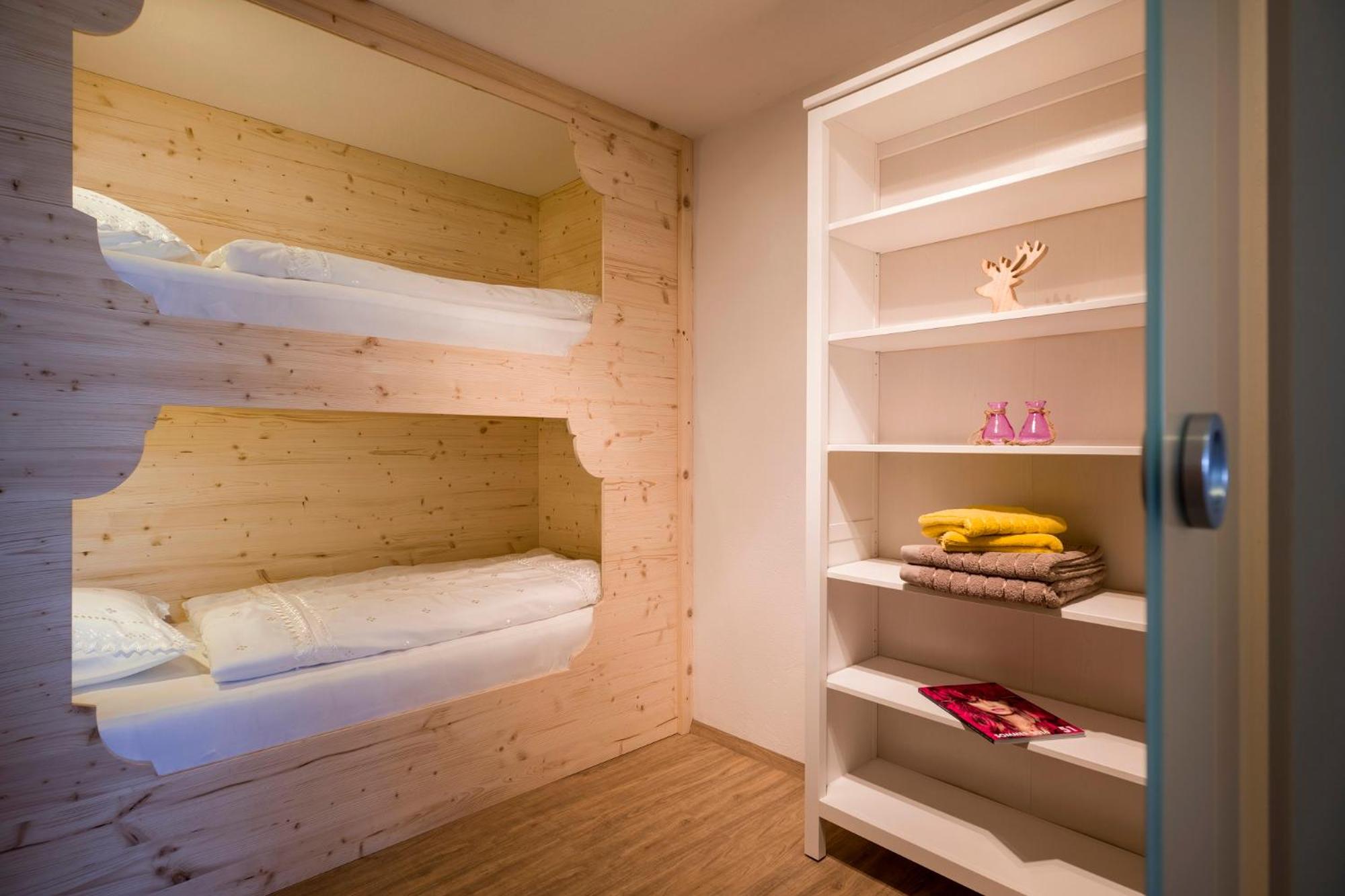 Narzenhof Wellness Chalets, Familien & Luxus Apartments am Bauernhof