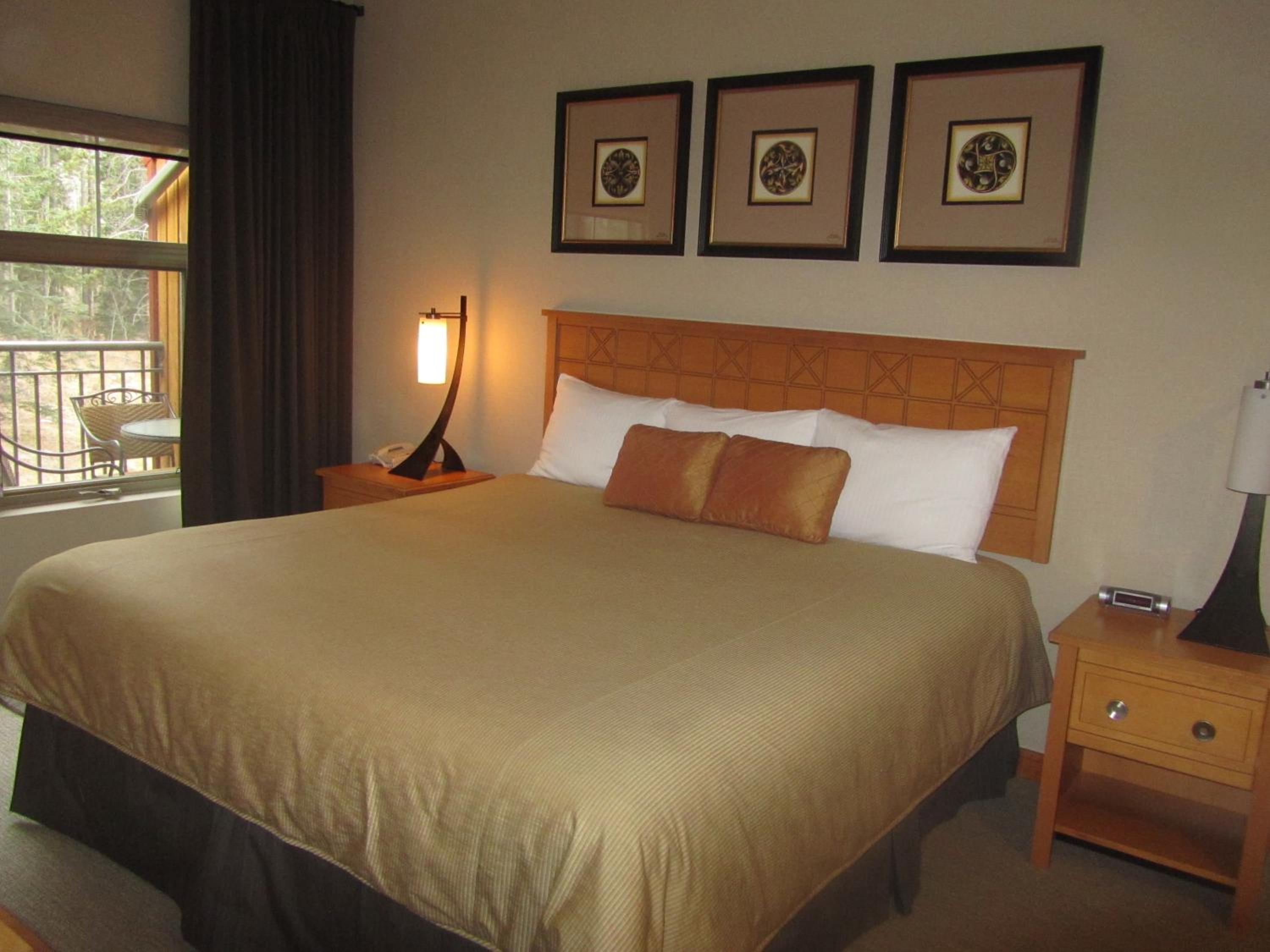Platinum Suites Resort - Vacation Rentals - Image 5