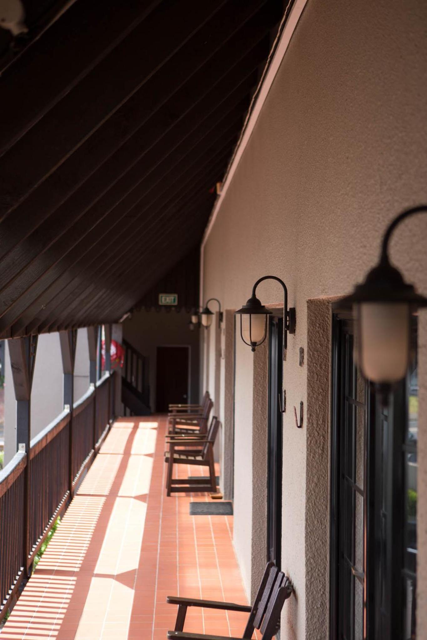 Knights Inn