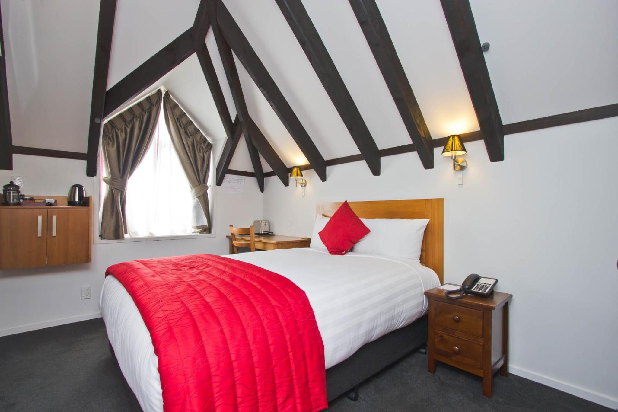 Knights Inn