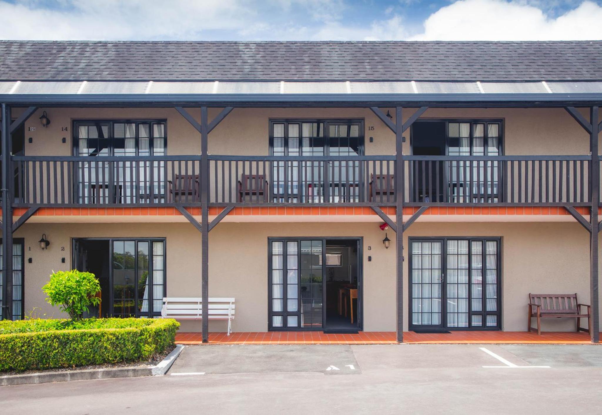 Knights Inn