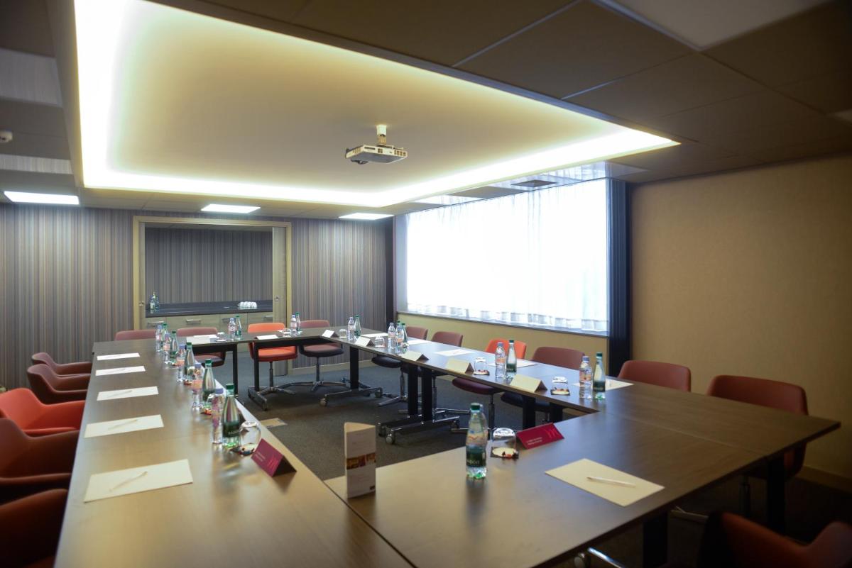 meeting room