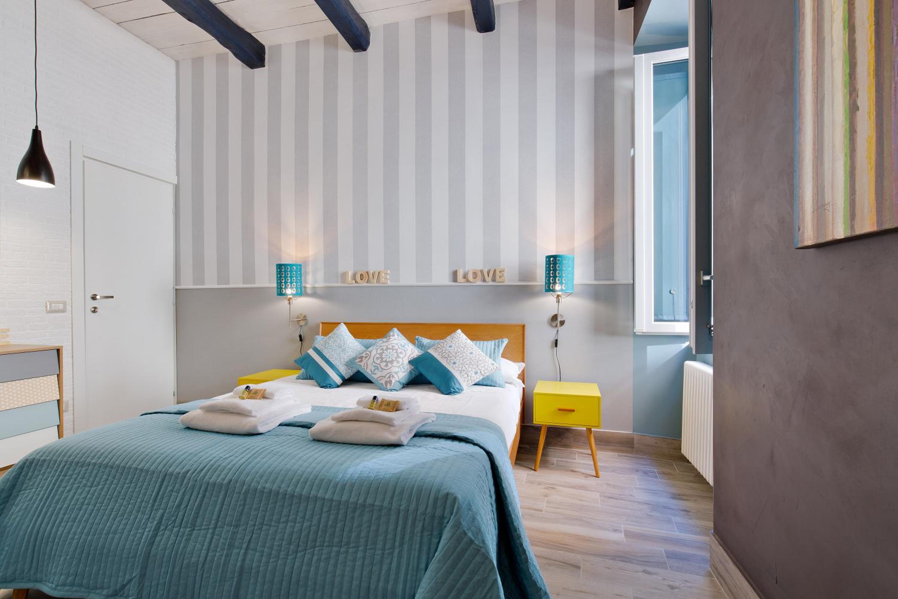 Rome As You Feel - Design Apartment at Colosseum