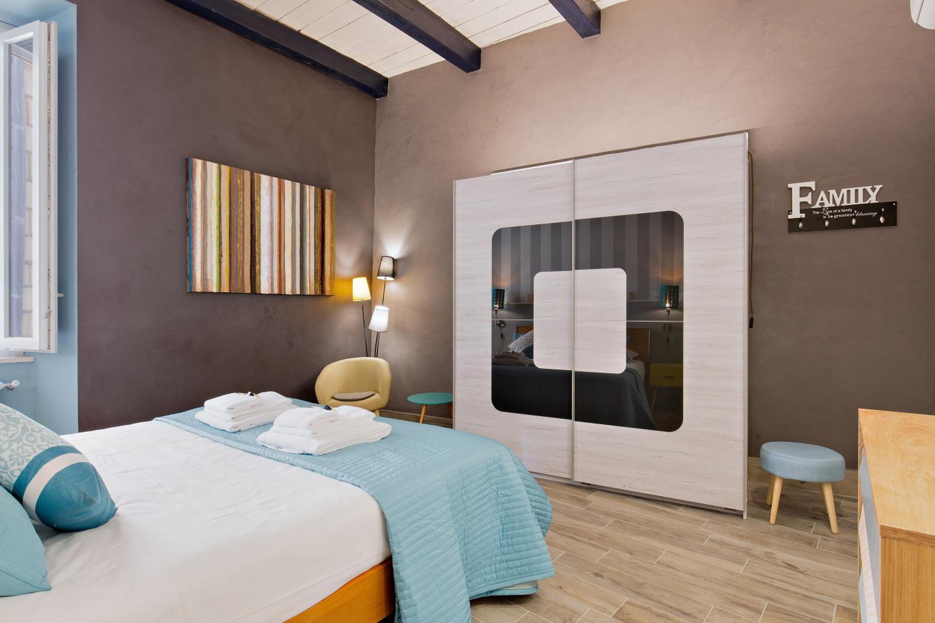 Rome As You Feel - Design Apartment at Colosseum