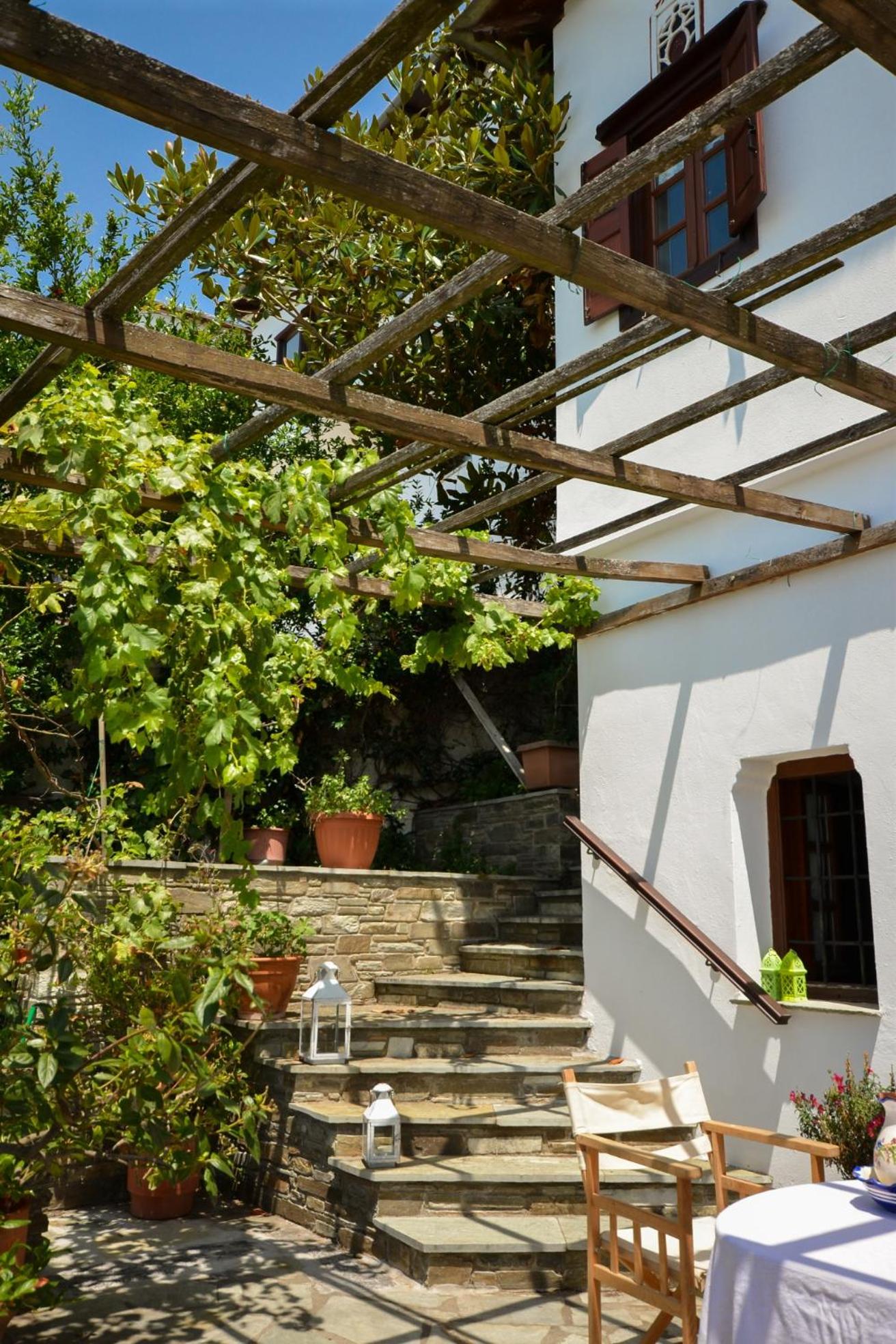 Photo 47
