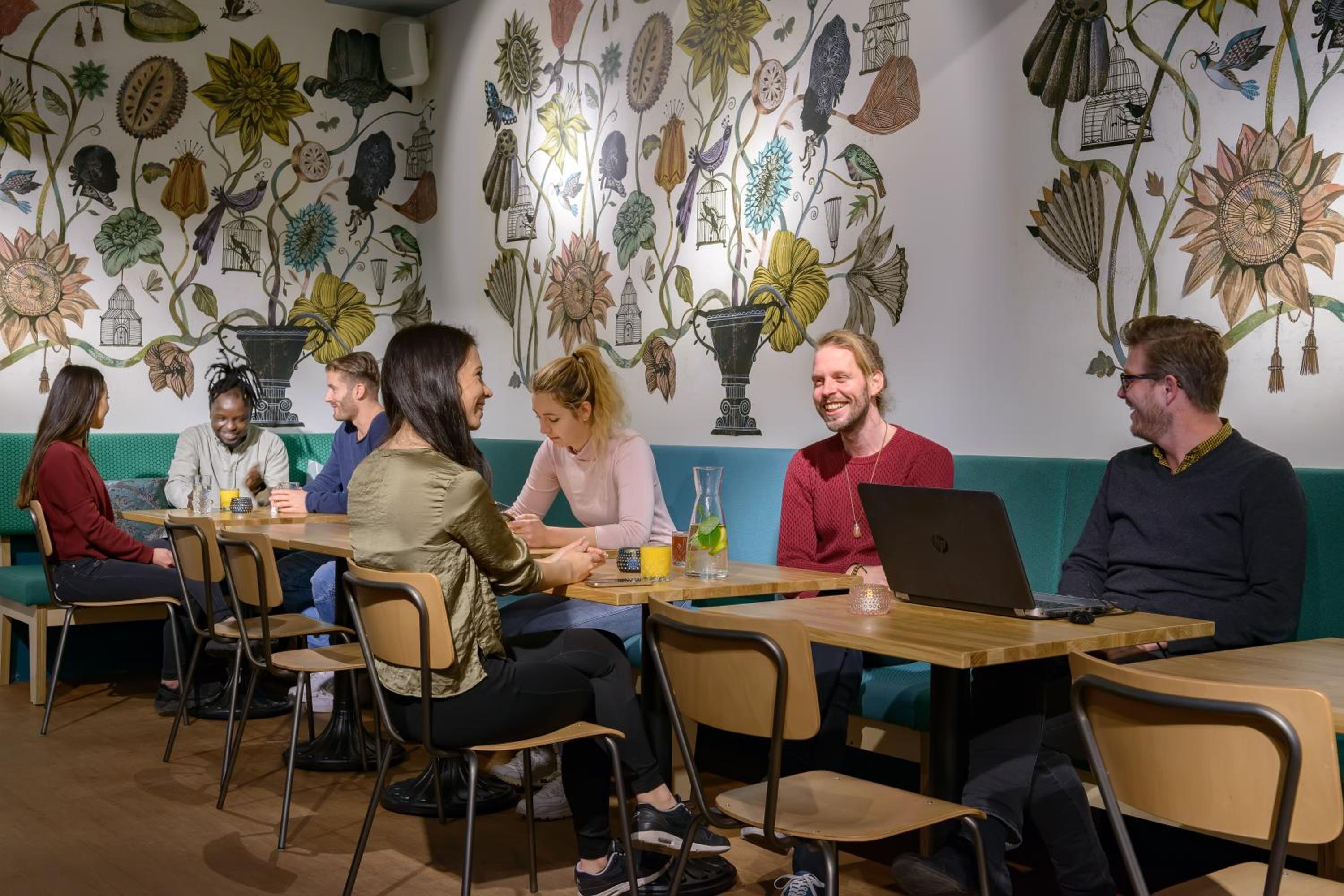 Stayokay Hostel Amsterdam Vondelpark