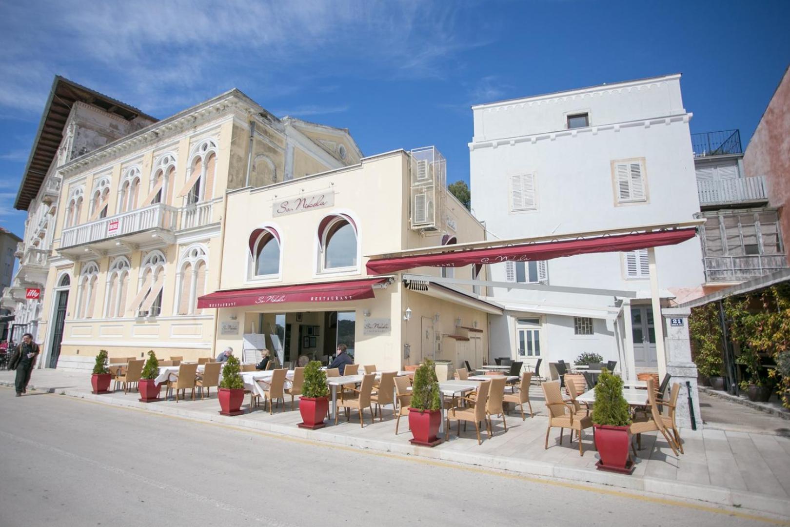 Apartment Nikola en Poreč — dining