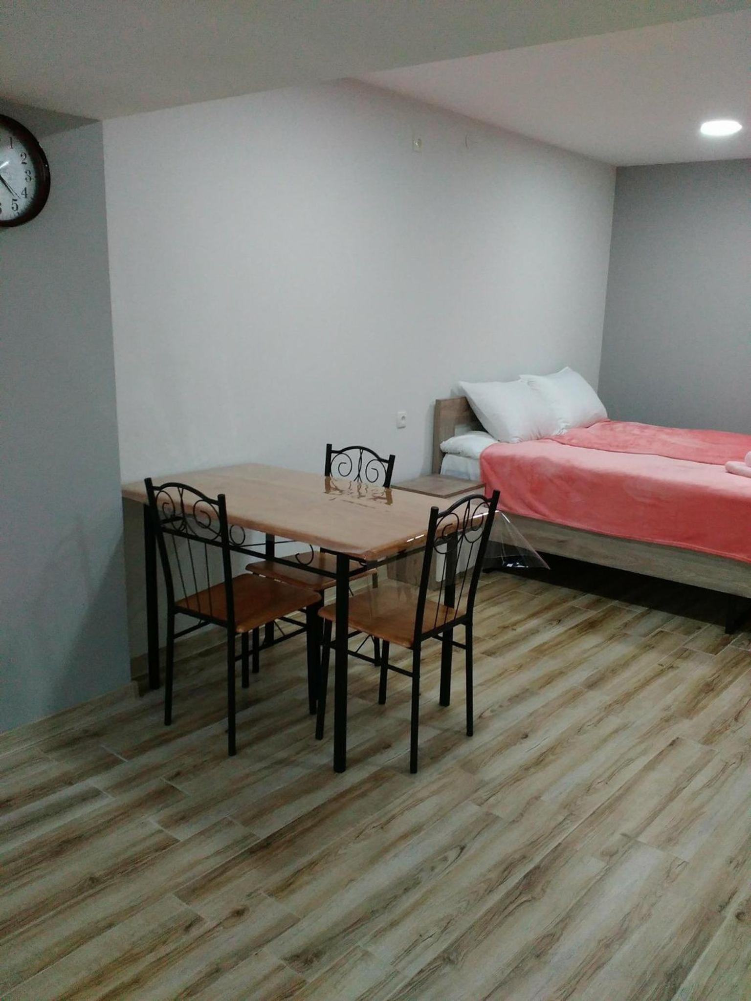 Photo 48