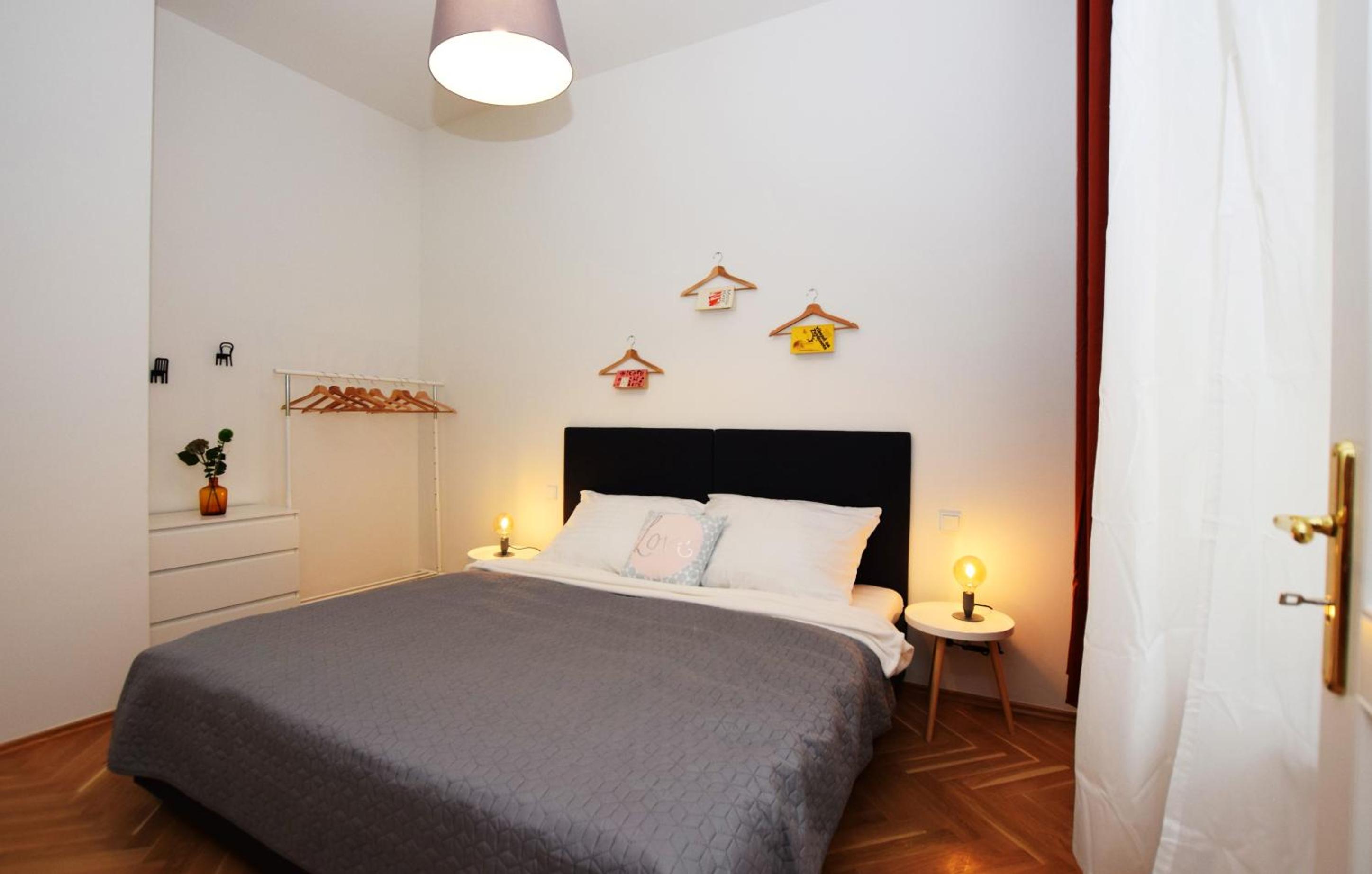 Rehorova apartments by Pragueforyou