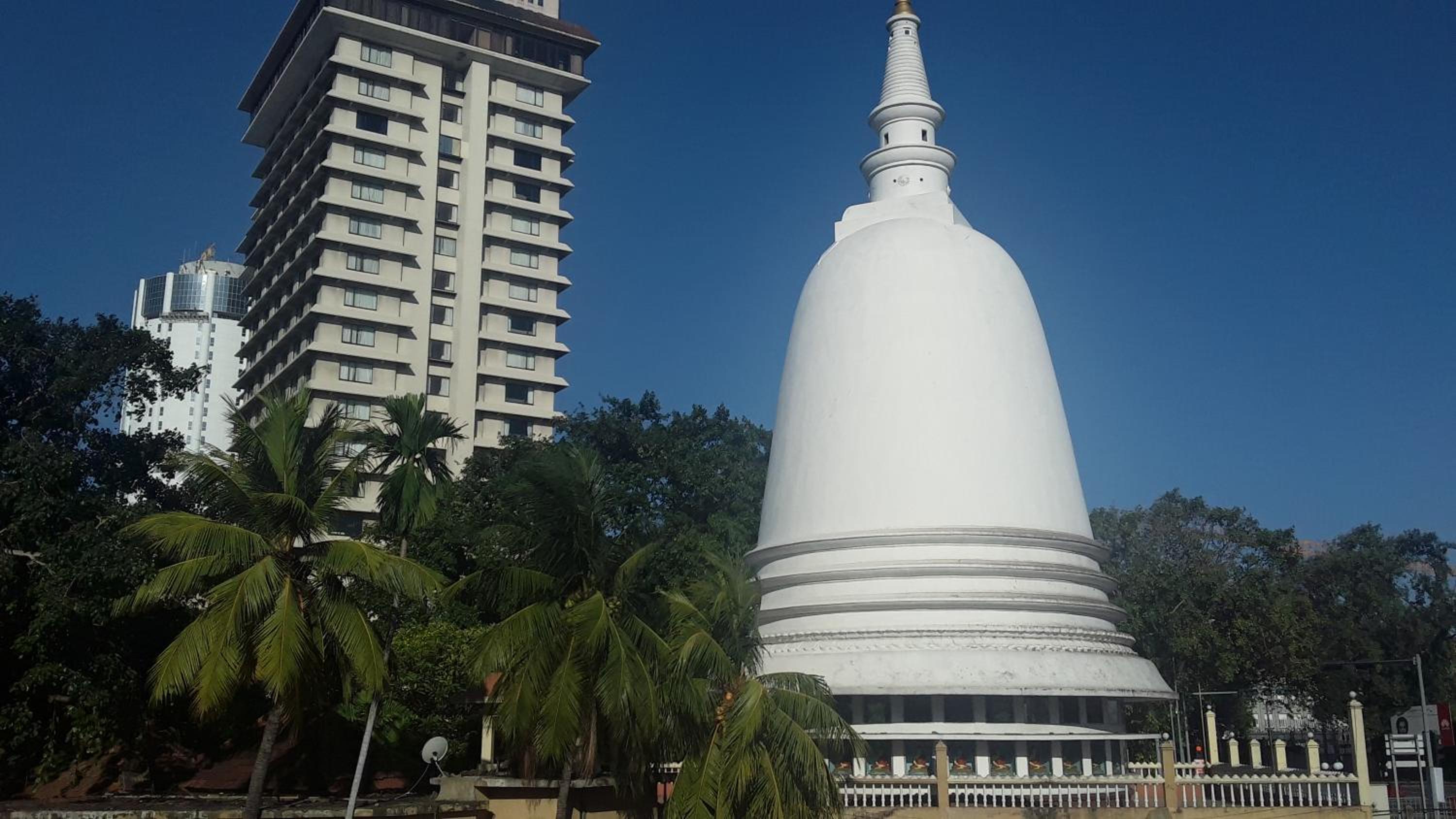 Colombo Downtown Monkey Backpackers Hostel