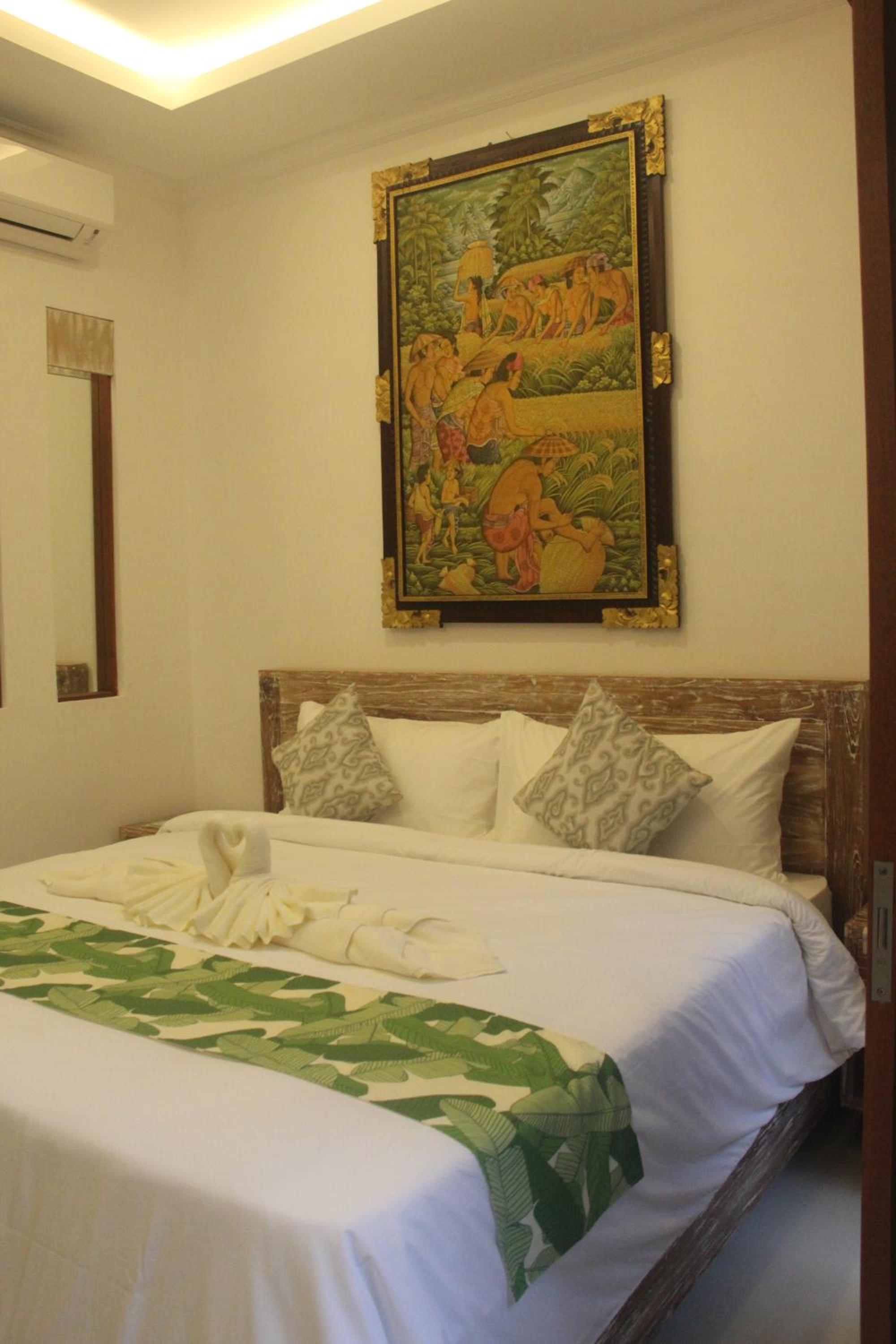 Green Studio Apartment Seminyak
