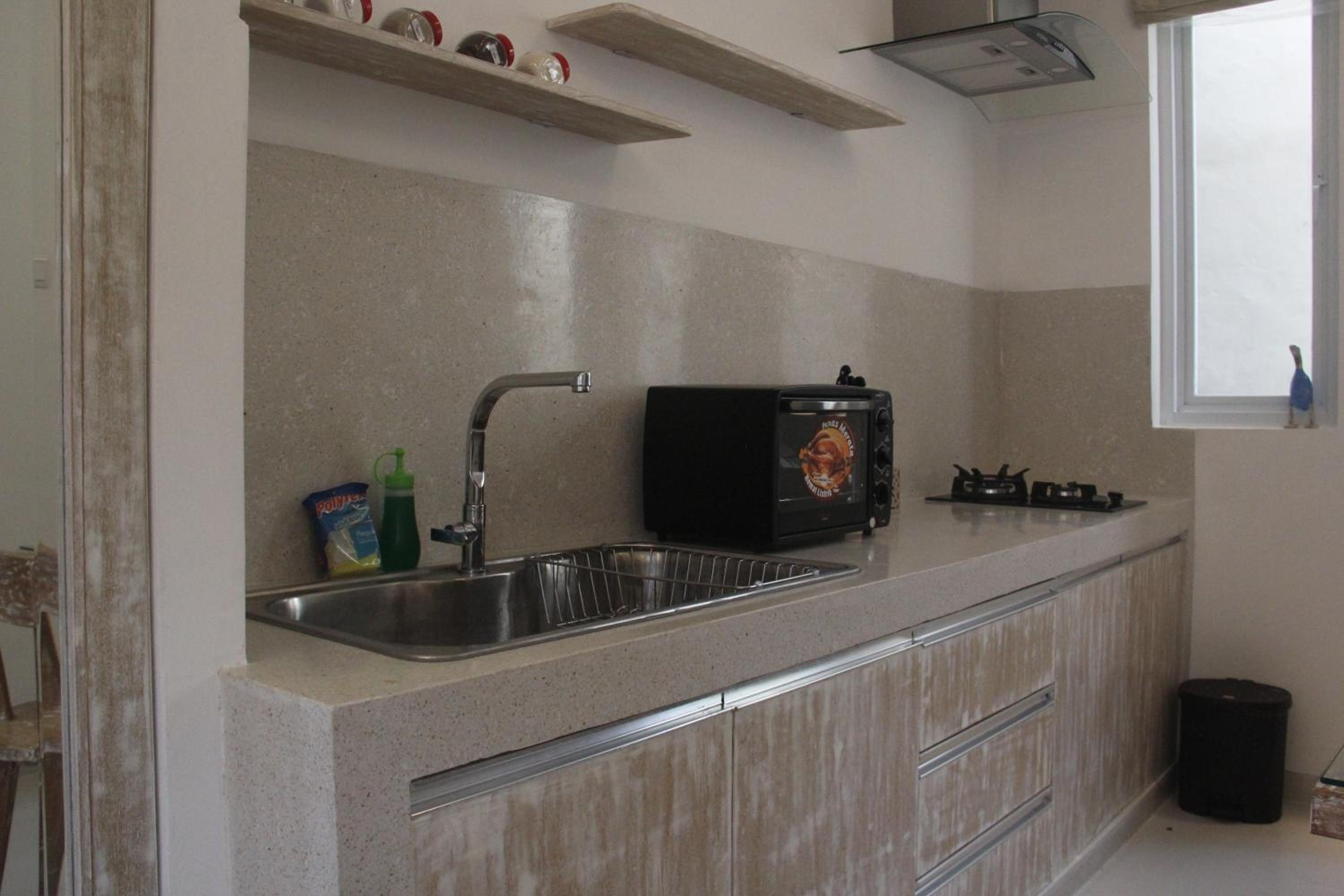 Green Studio Apartment Seminyak