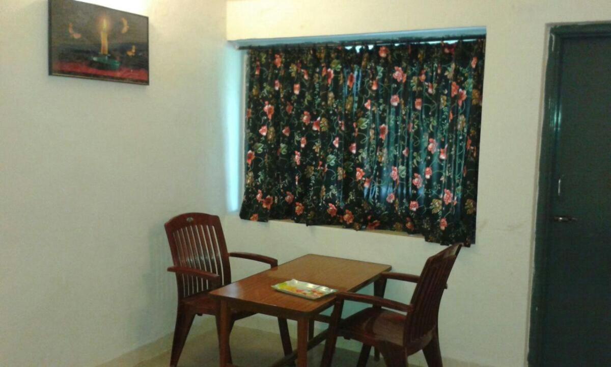 Hotel Kailas