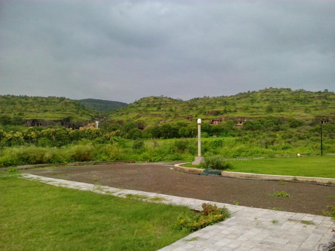 Hotel Kailas
