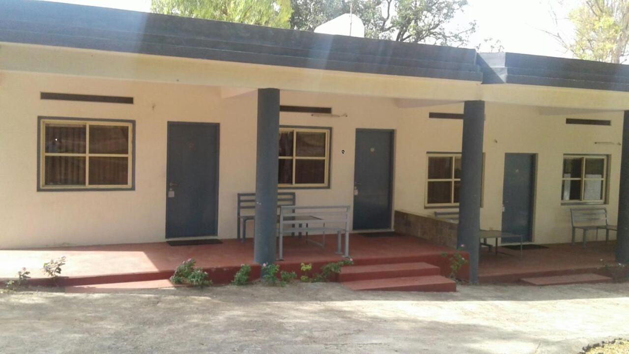 Hotel Kailas