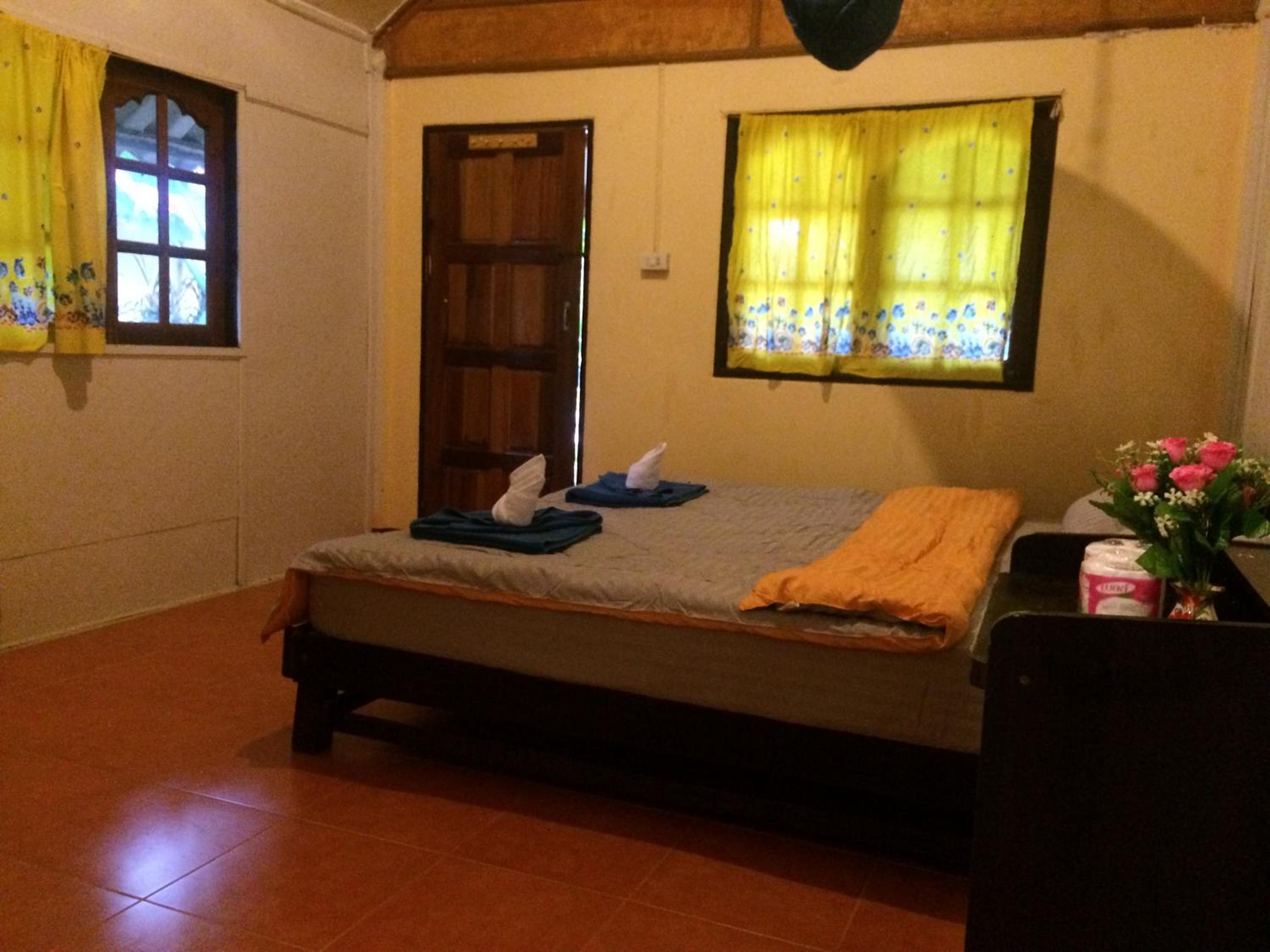 Photo 48
