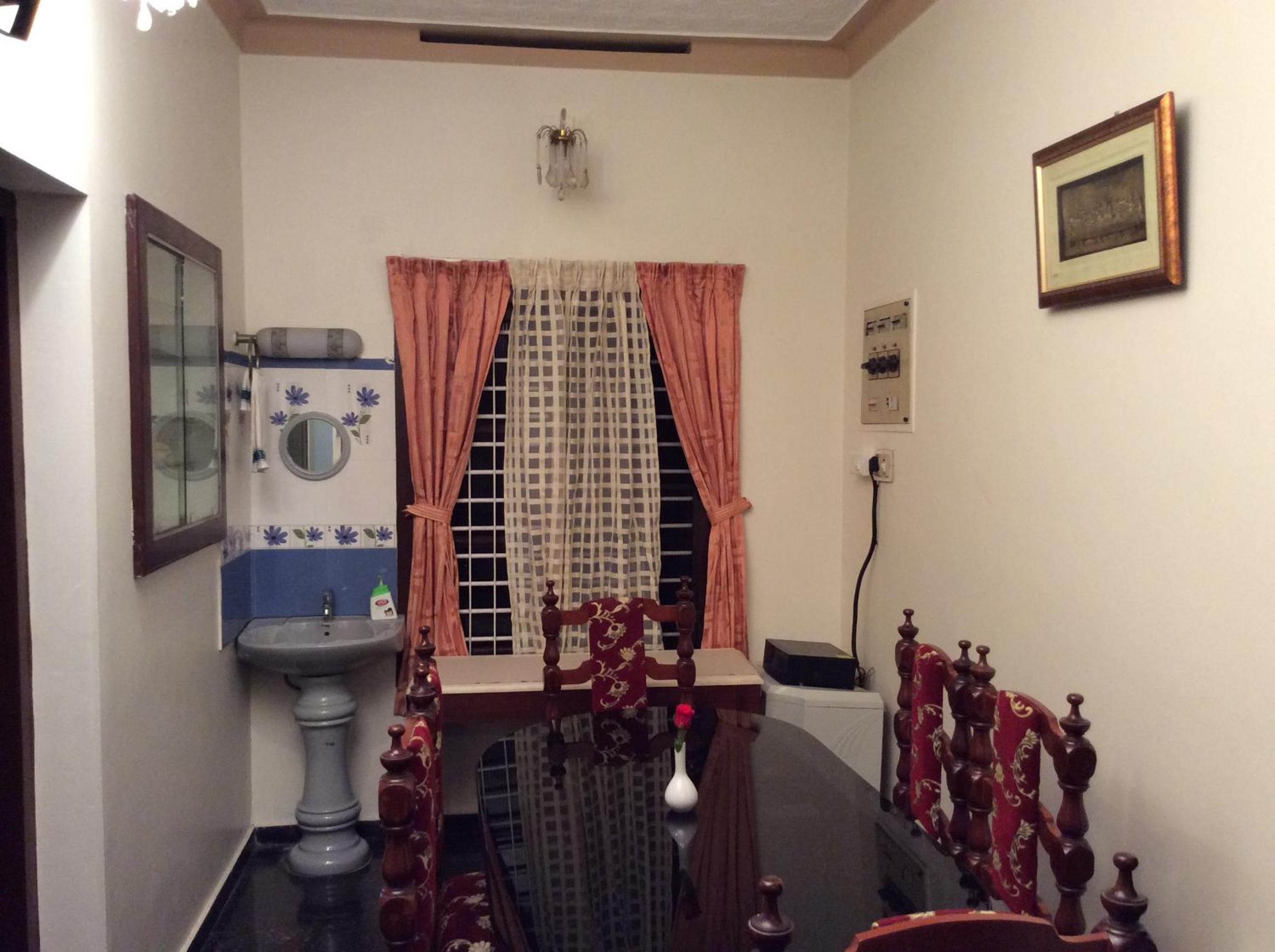 Photo 33