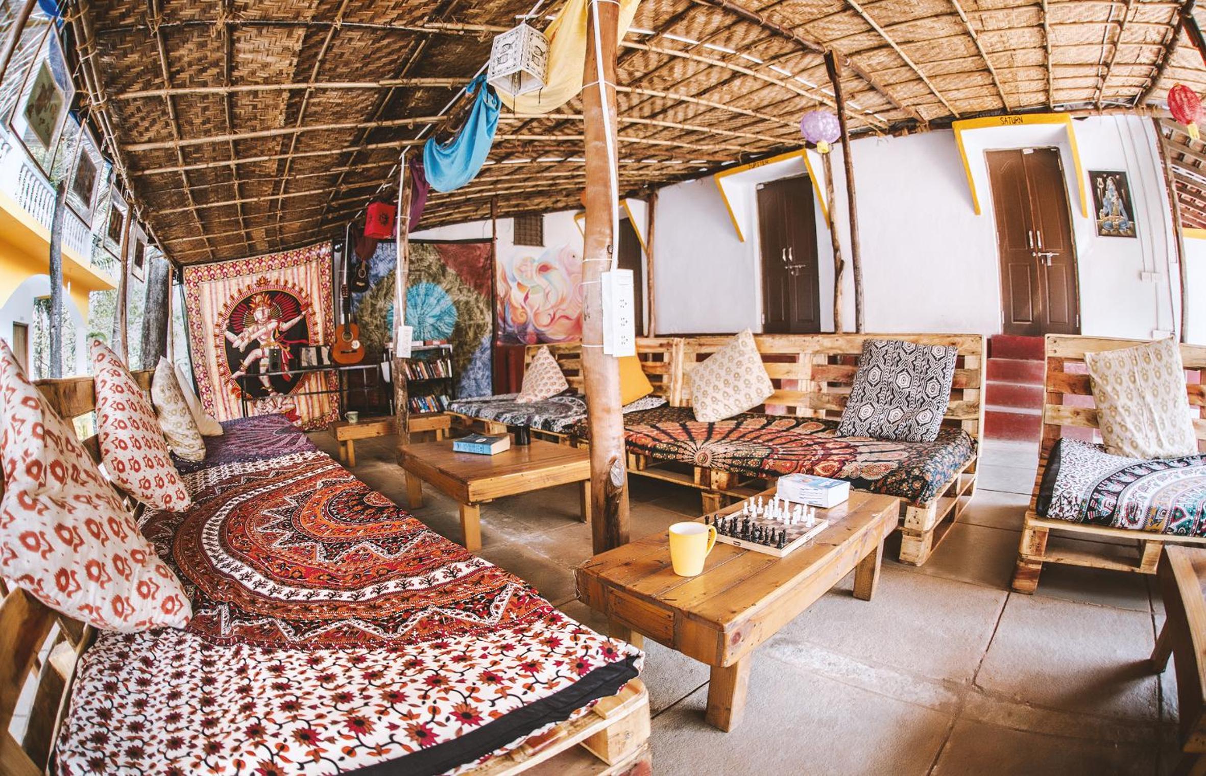 lounge