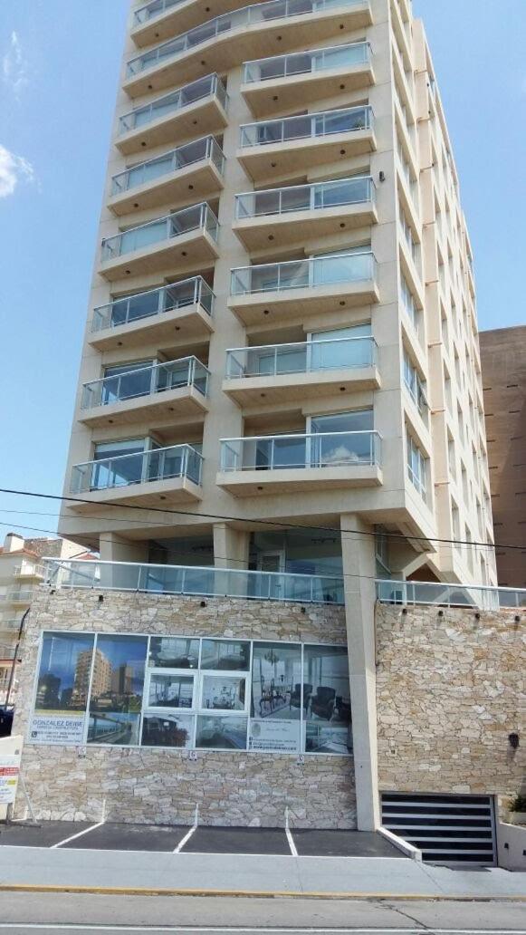 Hotel Edificio Juana del Mar - Image 1