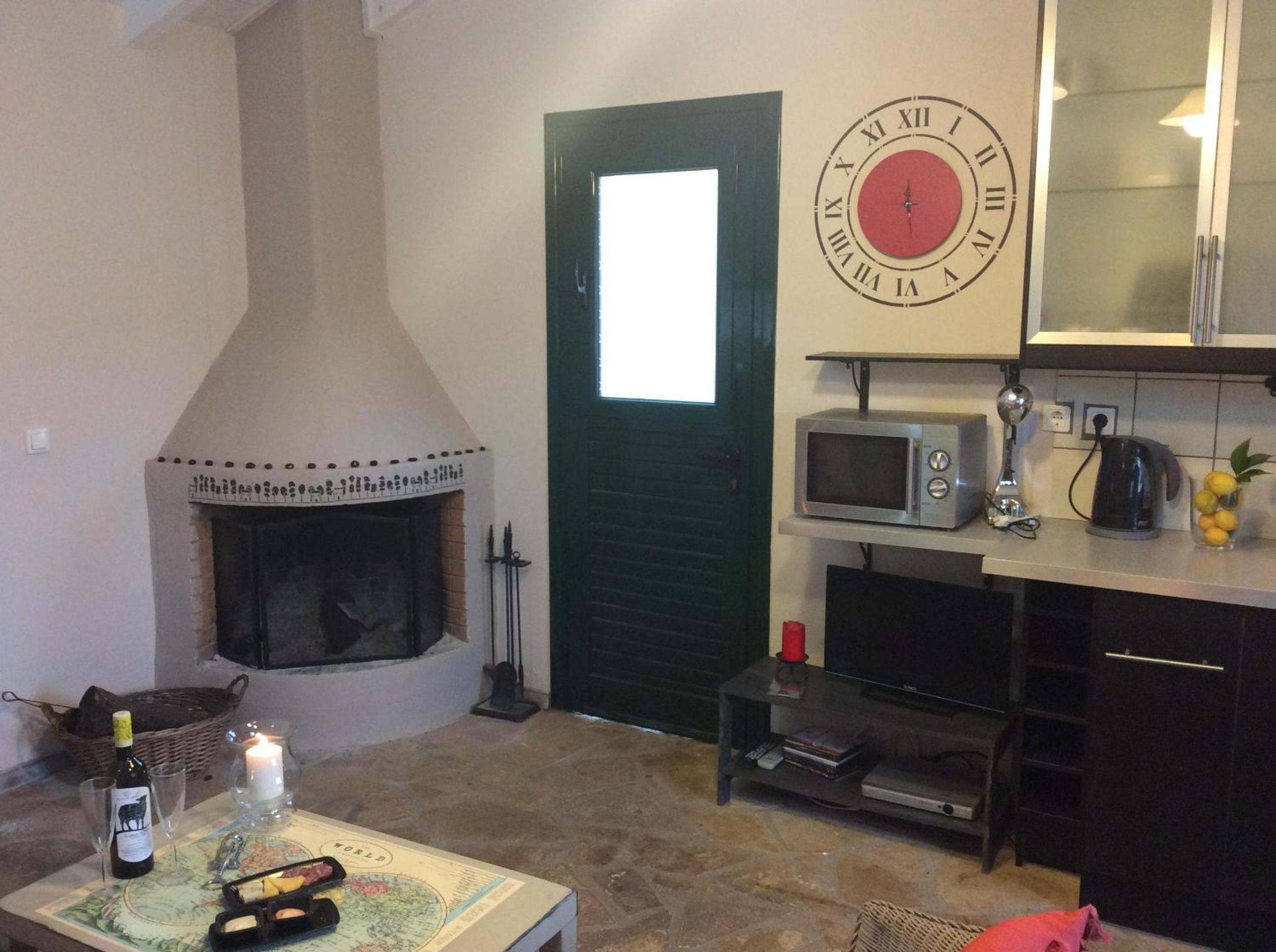 Paxos Bonzai Studios photo 3