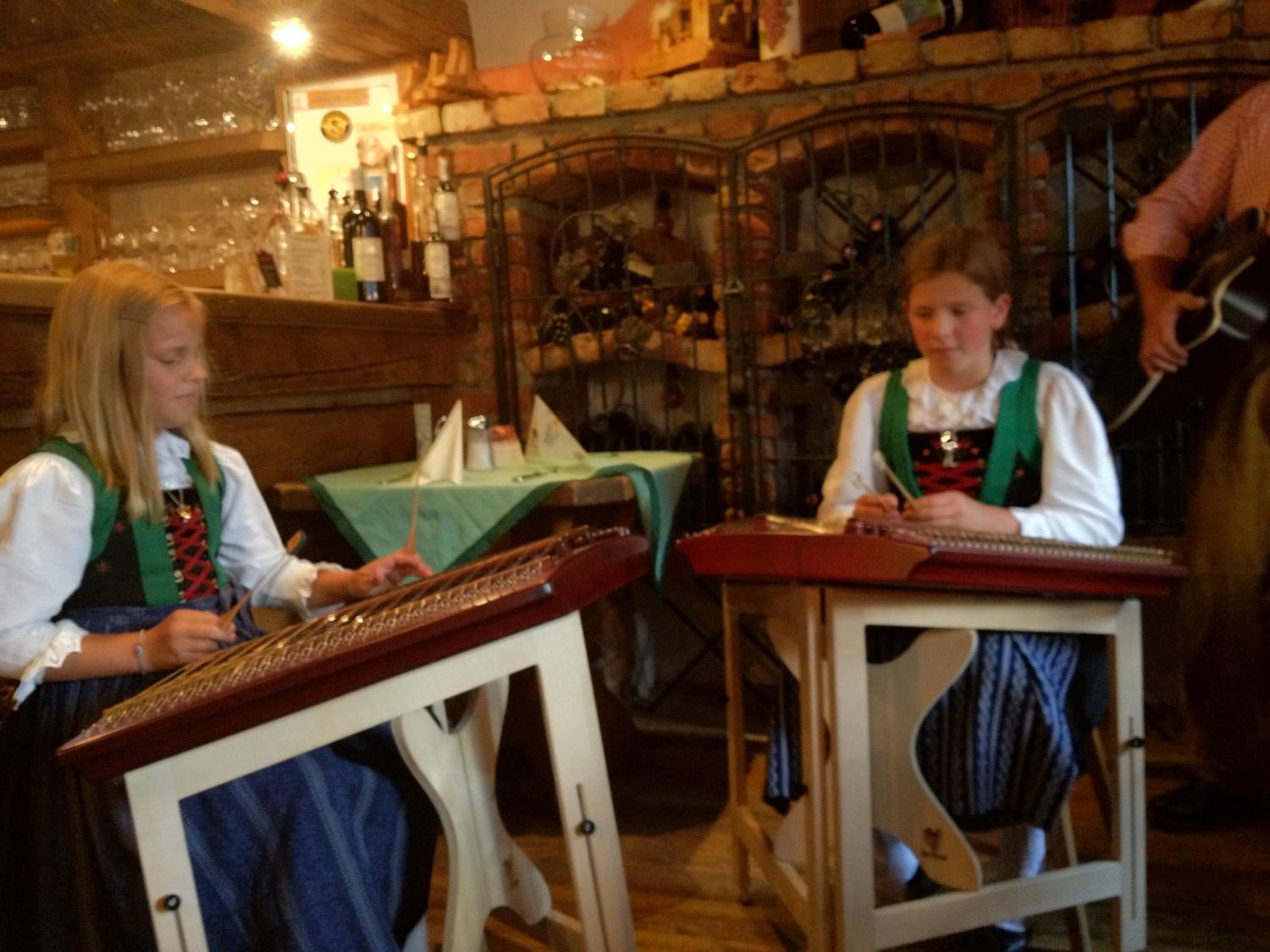 Andis Almdorf
