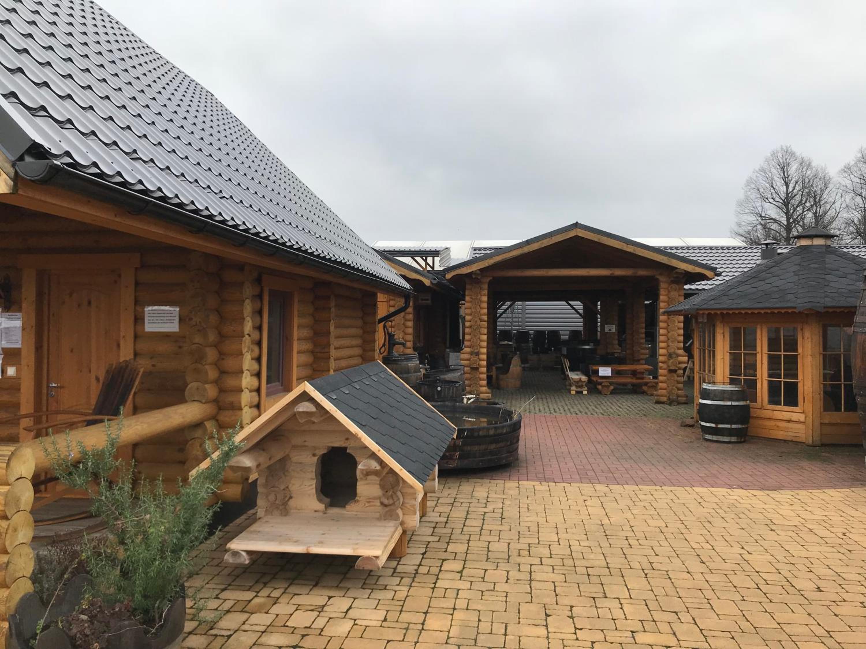 Hotel Wellness Hutte Am Zwenkauer See Bei Leipzig