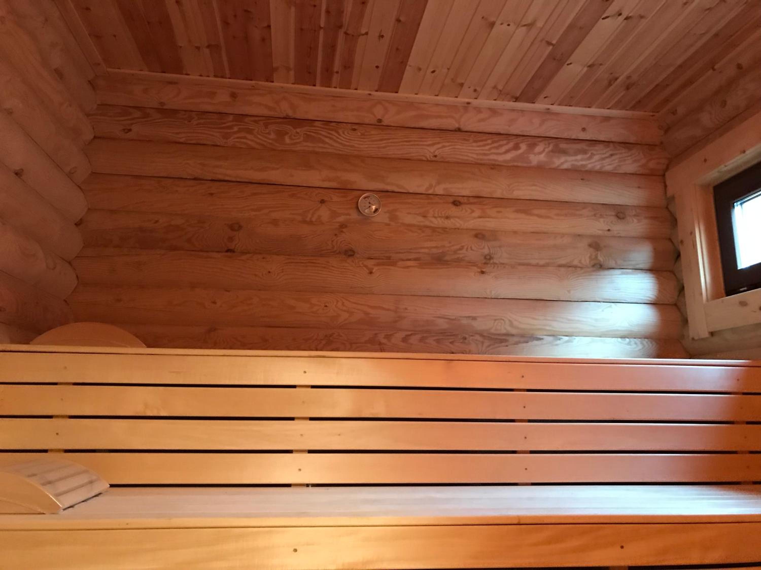 Wellness Hütte am Zwenkauer See bei Leipzig view 5