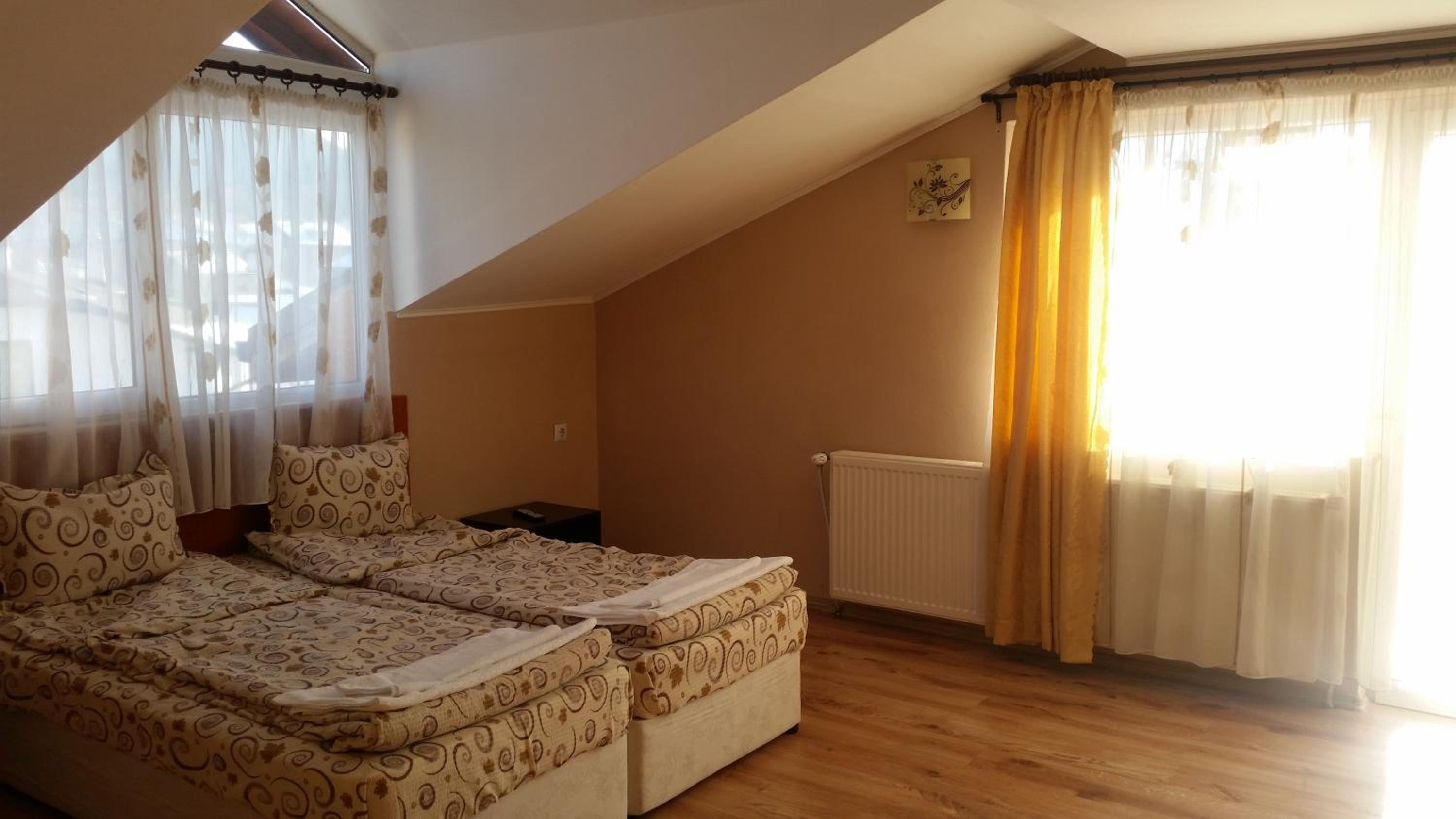Yana Guest House