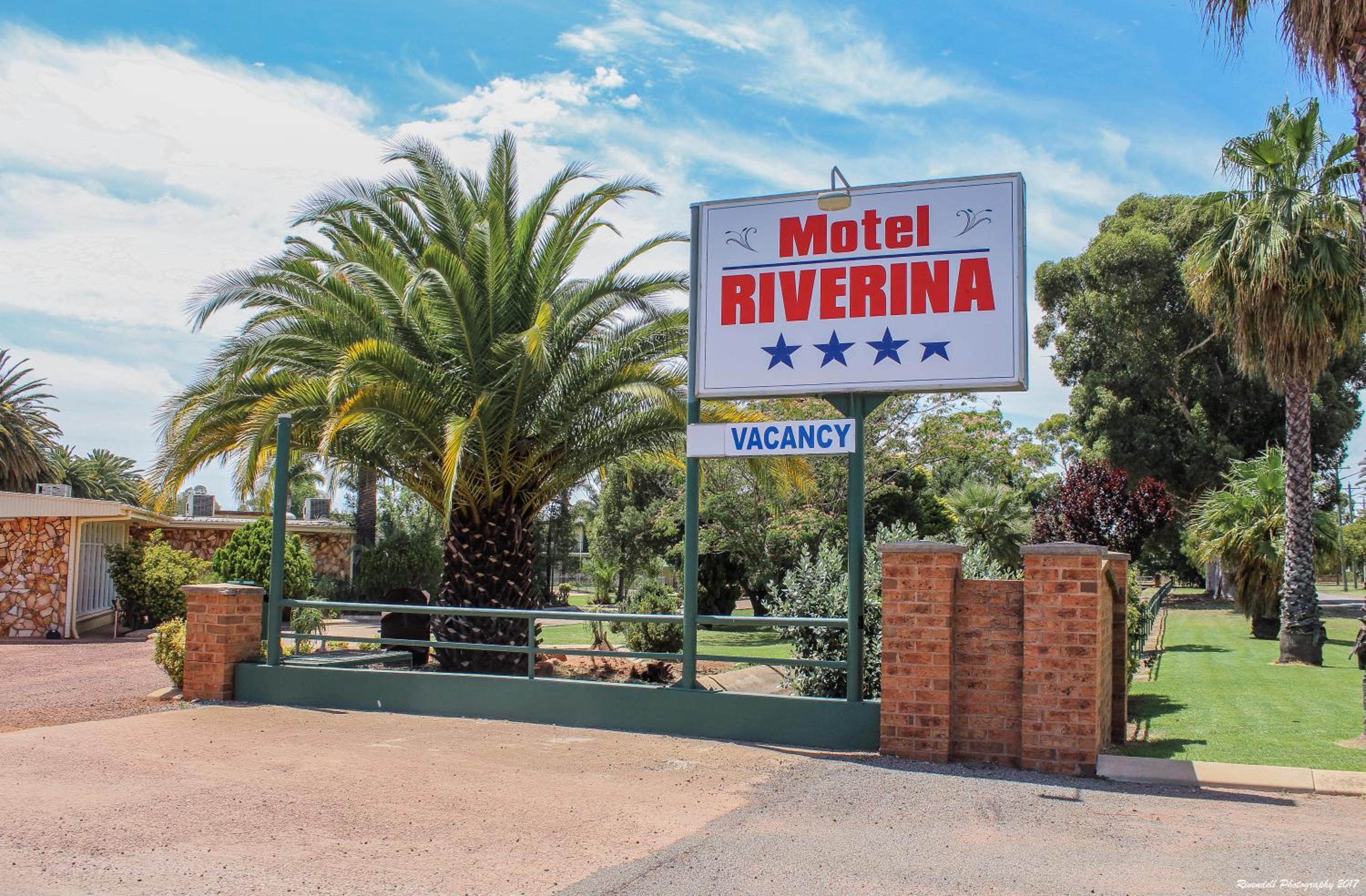 Motel Riverina